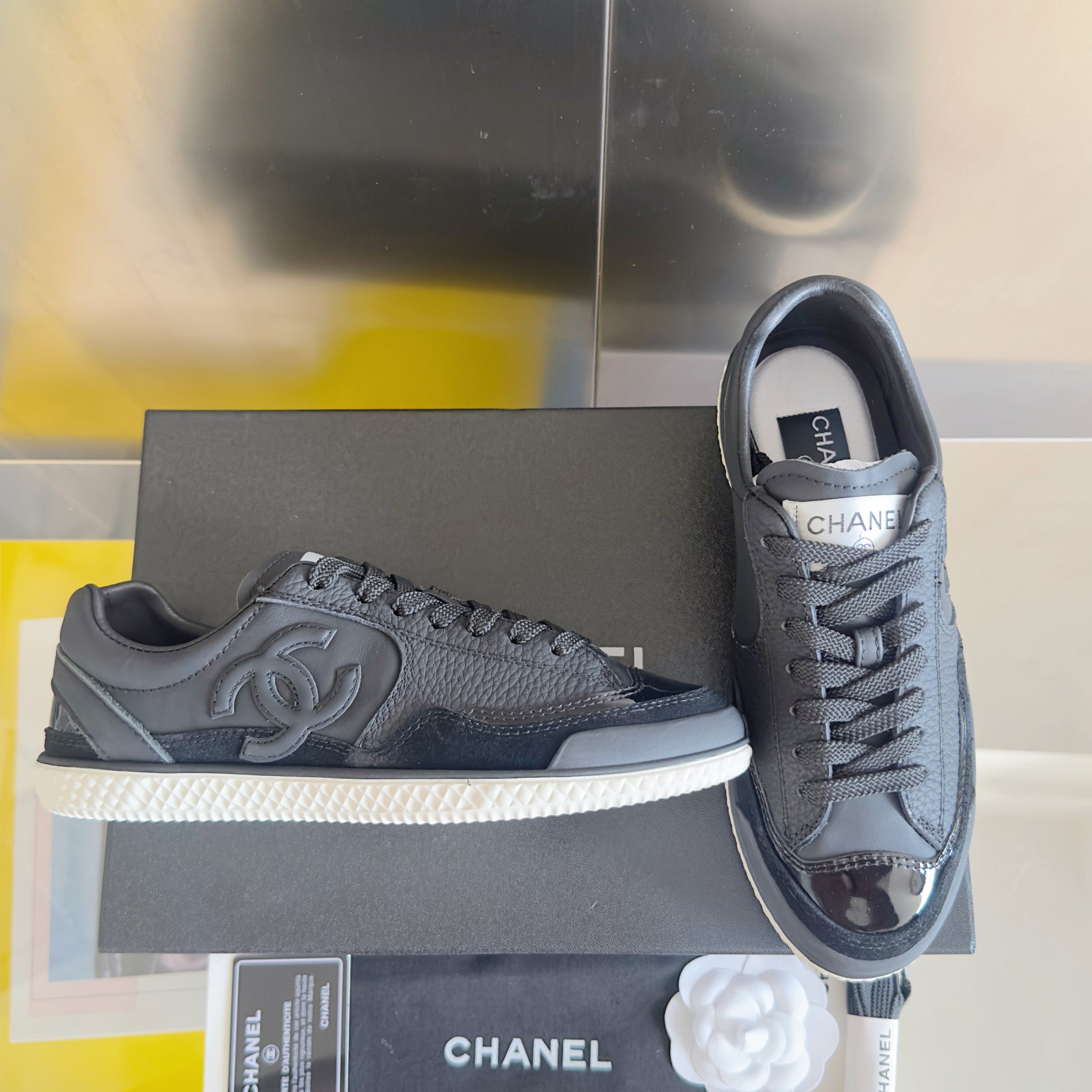 CHANEL 25S SNEAKERS WITH PATENT TOE 20MM IN BLACK CALFSKIN、mysite、Cacoeks