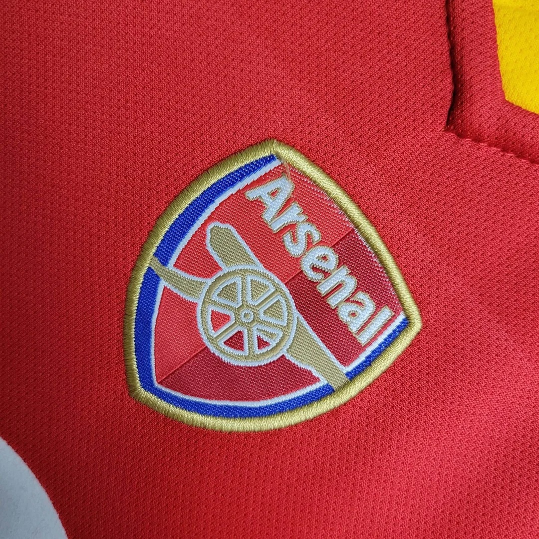 ManixJersey.com | Retro Arsenal 2004-05 Home Stadium Kids Kit -Customize Name, Number and Patch | Worldwide Shipping