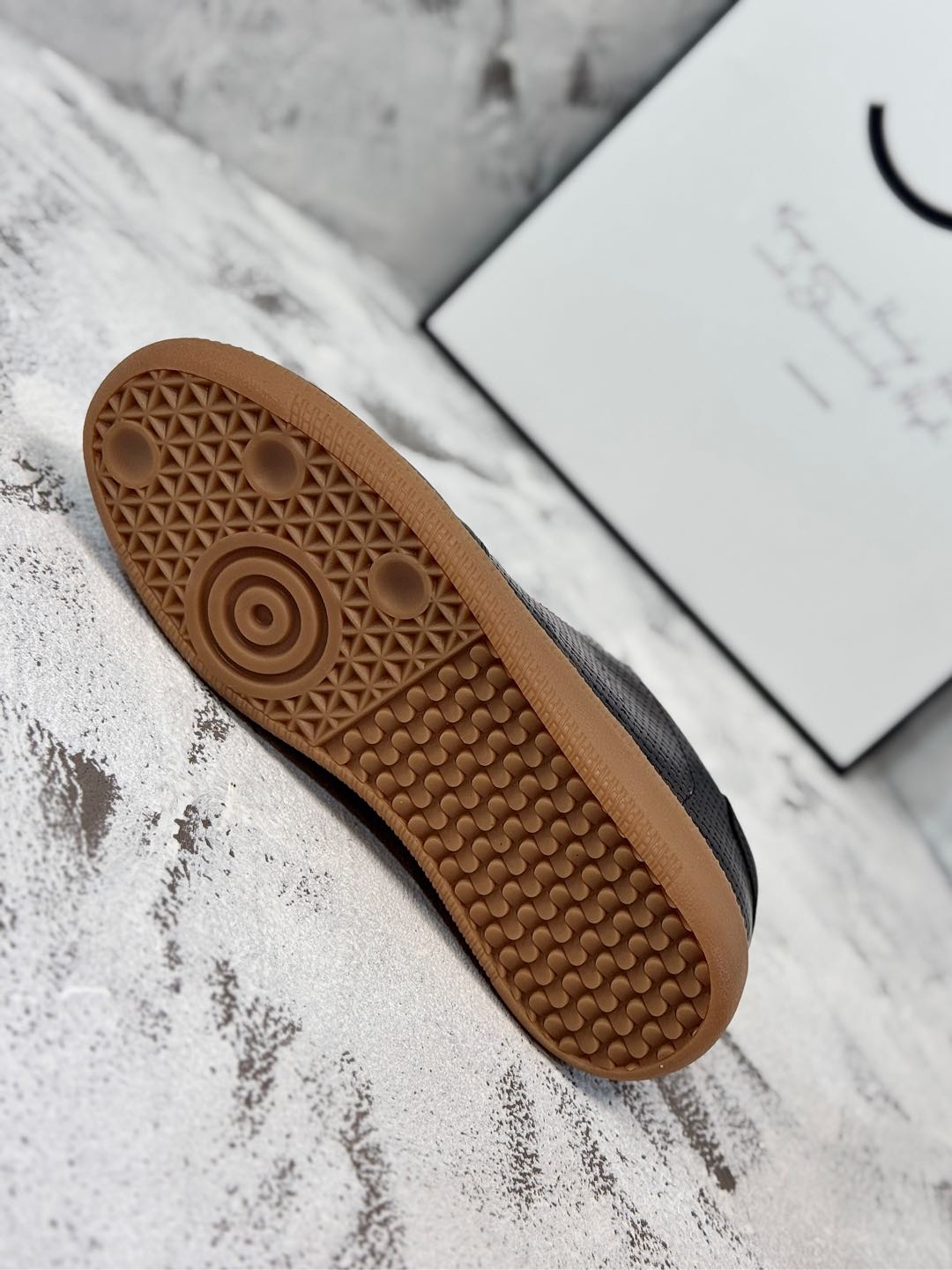 RETRO SNEAKERS IN BLACK LAMBSKIN WITH KNITTED PATTERN、mysite、Cacoeks