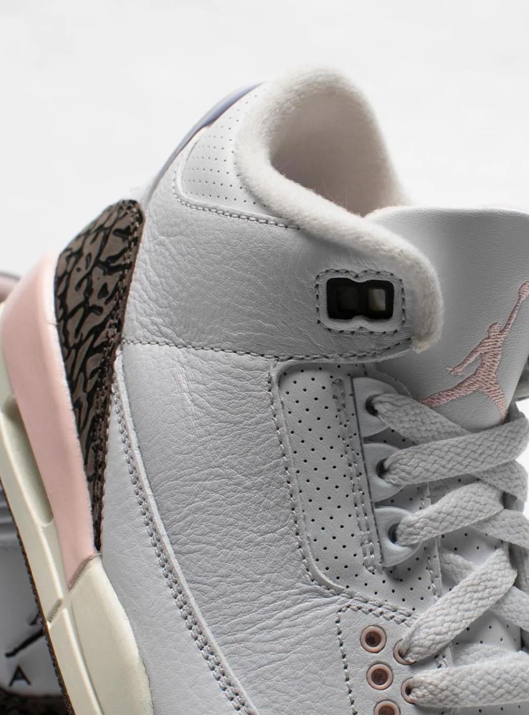 Air Jordan 3 Dark Mocha (Neapolitan)、JORDAN、Cacoeks