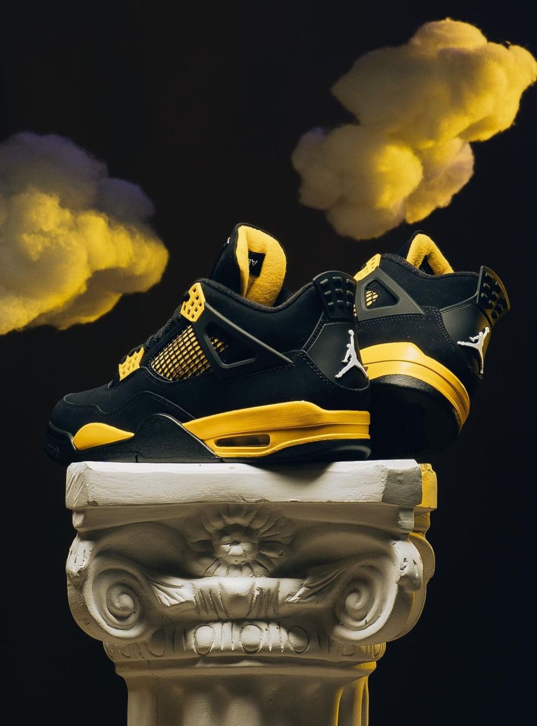 Air Jordan 4 Retro Yellow Thunder (2023)、JORDAN、Cacoeks