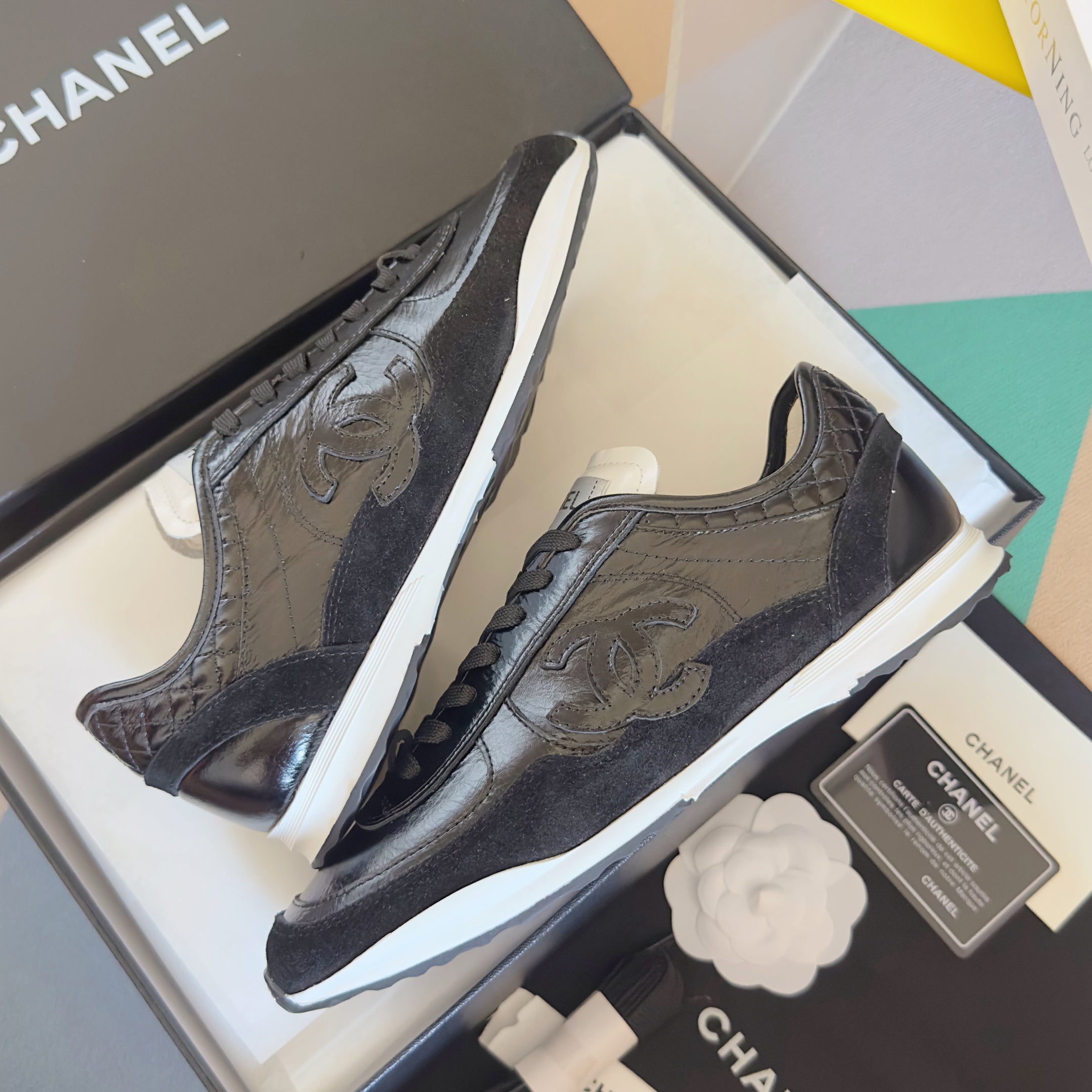 CHANEL 25S SNEAKERS 20MM IN BLACK GLOSSY CALFSKIN、mysite、Cacoeks