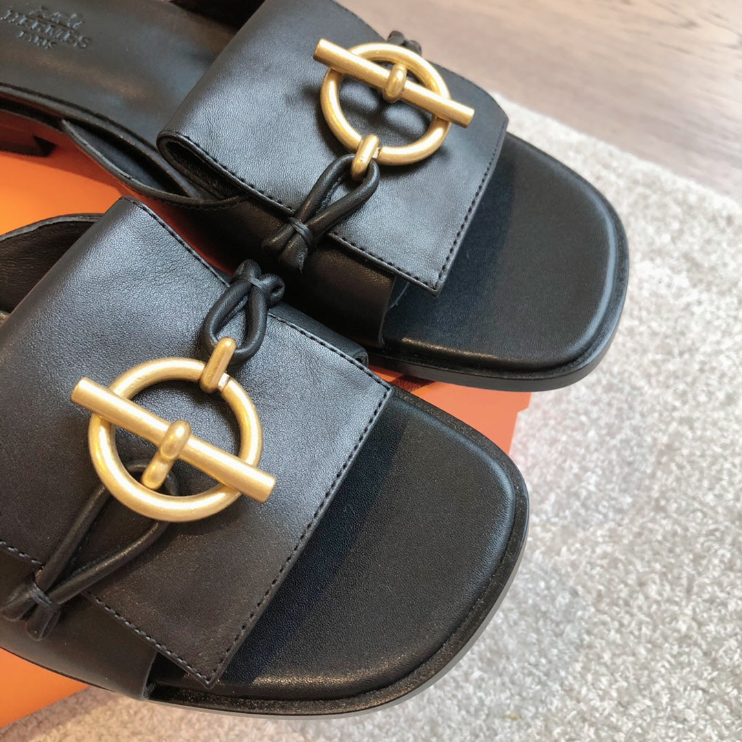 ISLE SANDAL BLACK CALFSKIN、mysite、Cacoeks