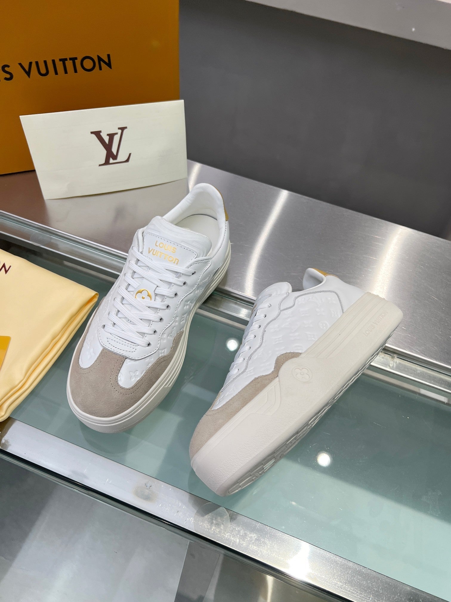LV WOMEN GROOVY PLATFORM IN CAMEL BROWN SUEDE MIX WHITE EMBOSSED CALFSKIN、mysite、Cacoeks
