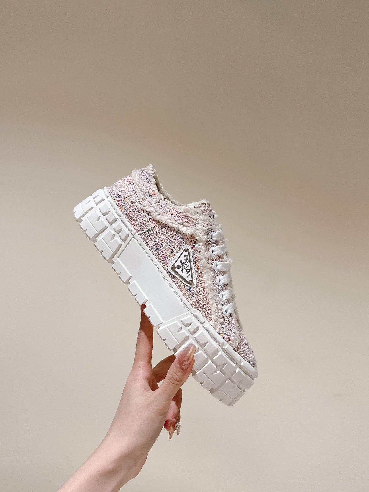 PRA DOUBLE WHEEL RE-NYLON GABARDINE SNEAKERS ALMOND FABRIC、mysite、Cacoeks