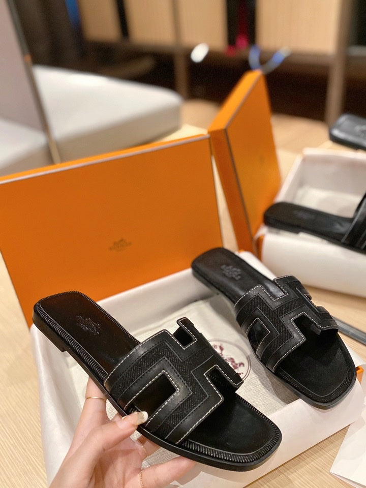 0RAN SANDALS IN BLACK CALFSKIN AND CANVAS、mysite、Cacoeks