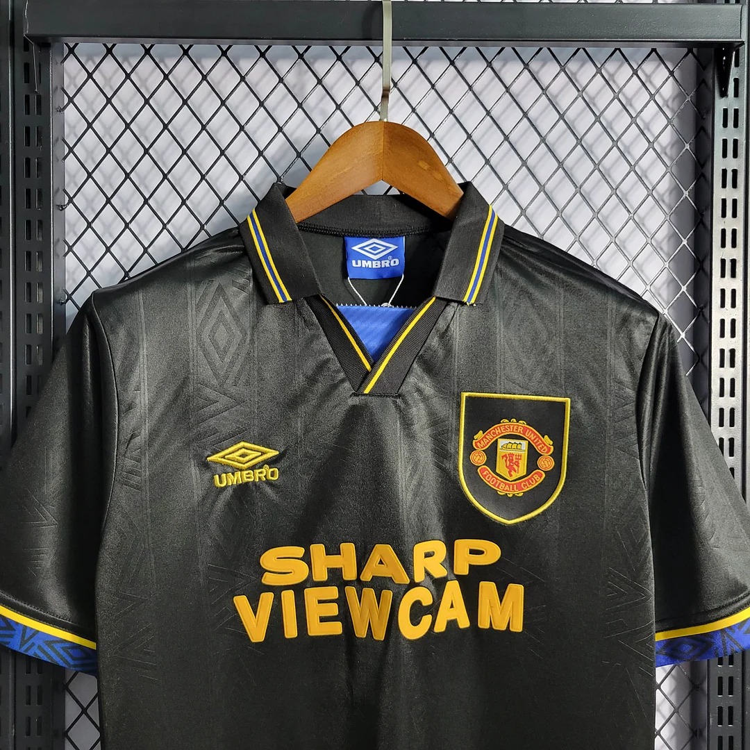GlobeJersey-Retro Manchester United 93-94 Away Jersey