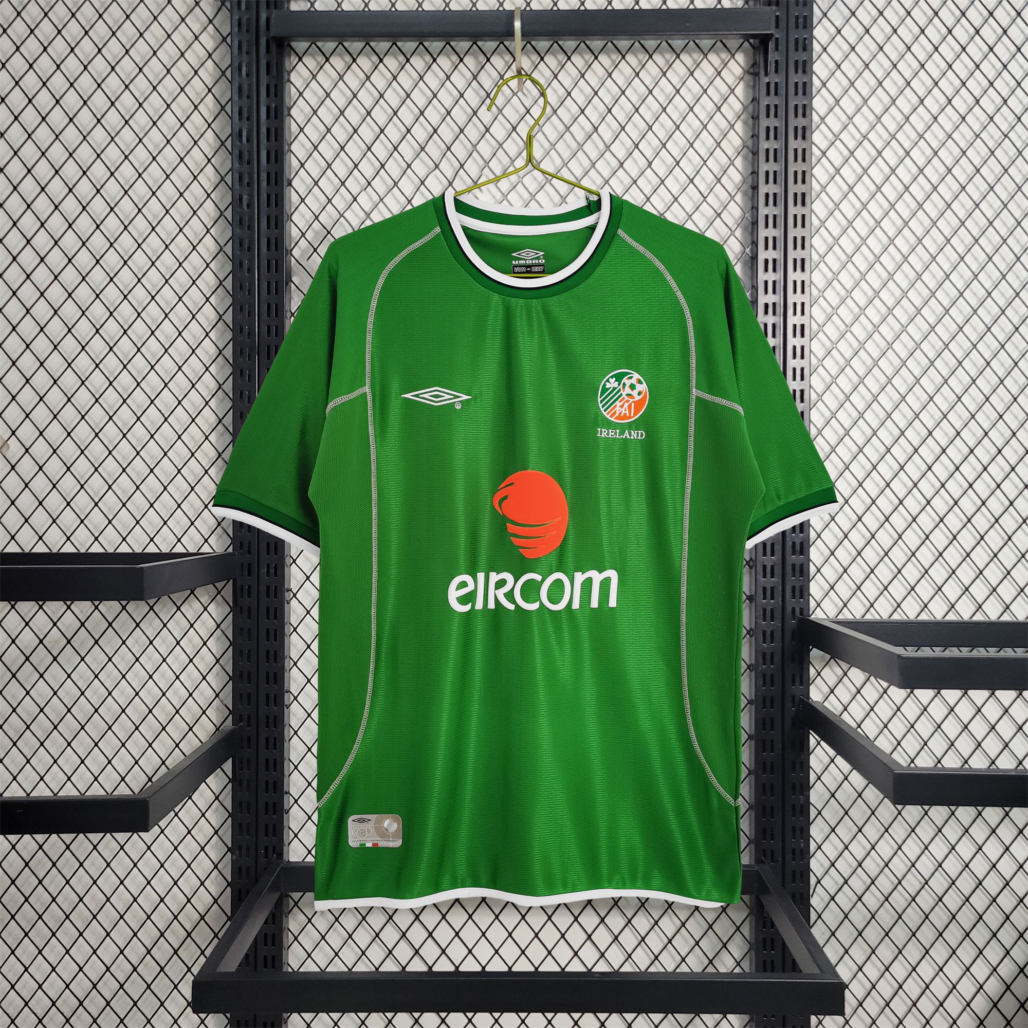 Higojerseys-Retro Ireland 2002 Home Stadium Jersey