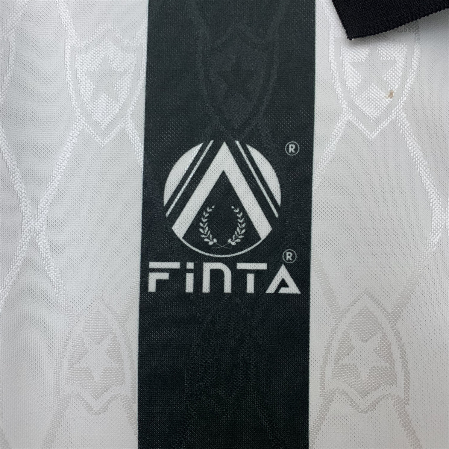 foot-Retro Botafogo 1995 Home Jersey