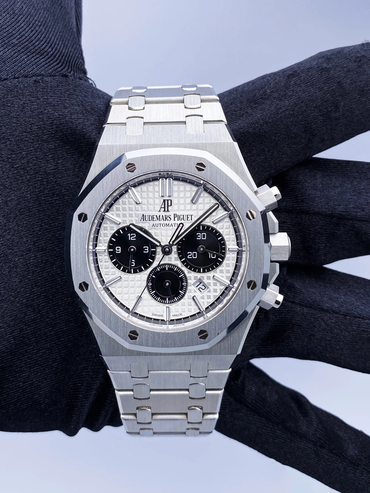 Audemars Piguet Royal Oak 26331ST.OO.1220ST.03 Super Clone Watch – Silver Panda Dial Steel Replica