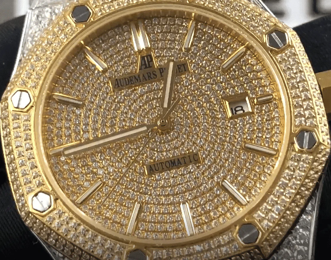 Audemars Piguet Royal Oak "Iced Out Yellow Gold" 15400SR.OO.1220SR.01 Premium Duplicate Screenshot 36