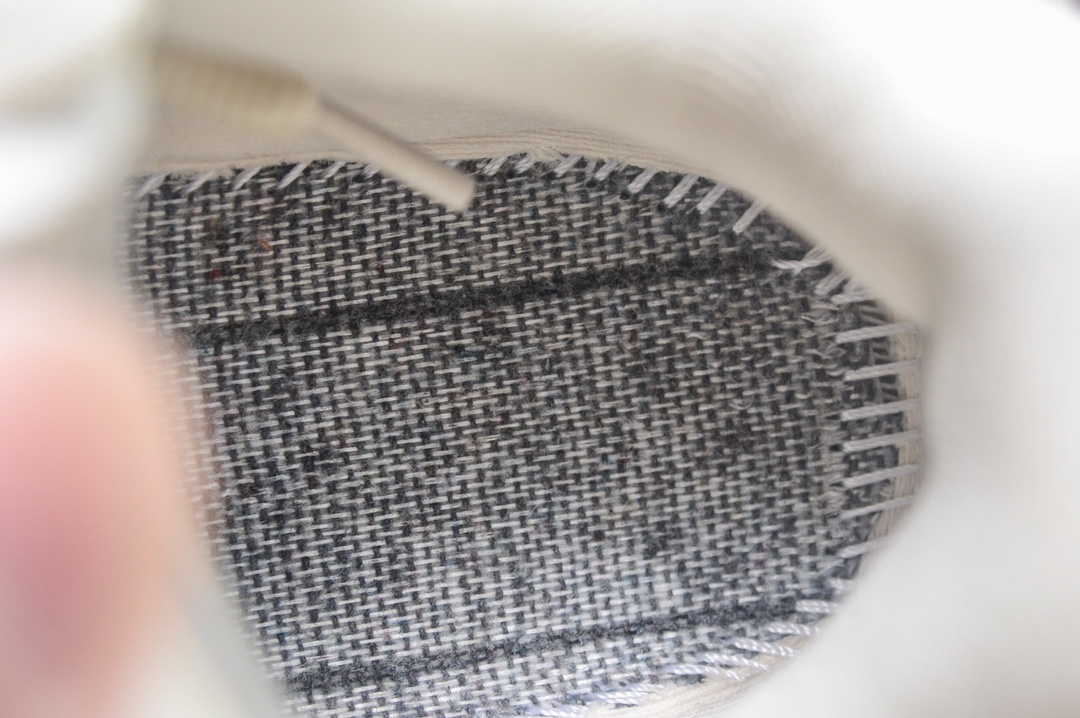 Balenciaga Track Trainer in Beige、mysite、Cacoeks