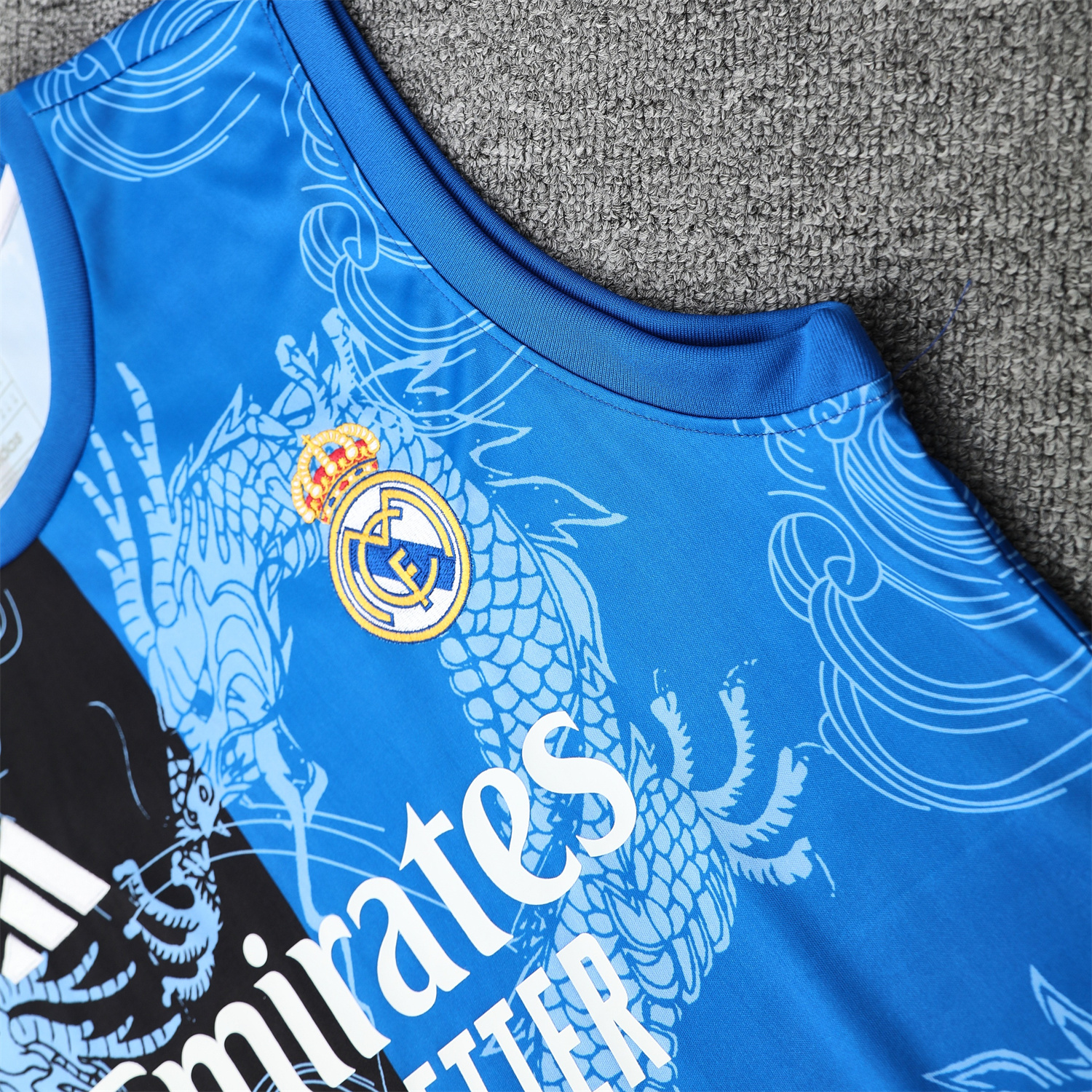 UltraTrikot-Real Madrid 25-26 Vest Training Set - Blue Black Dragon Vest & Black-White Shorts