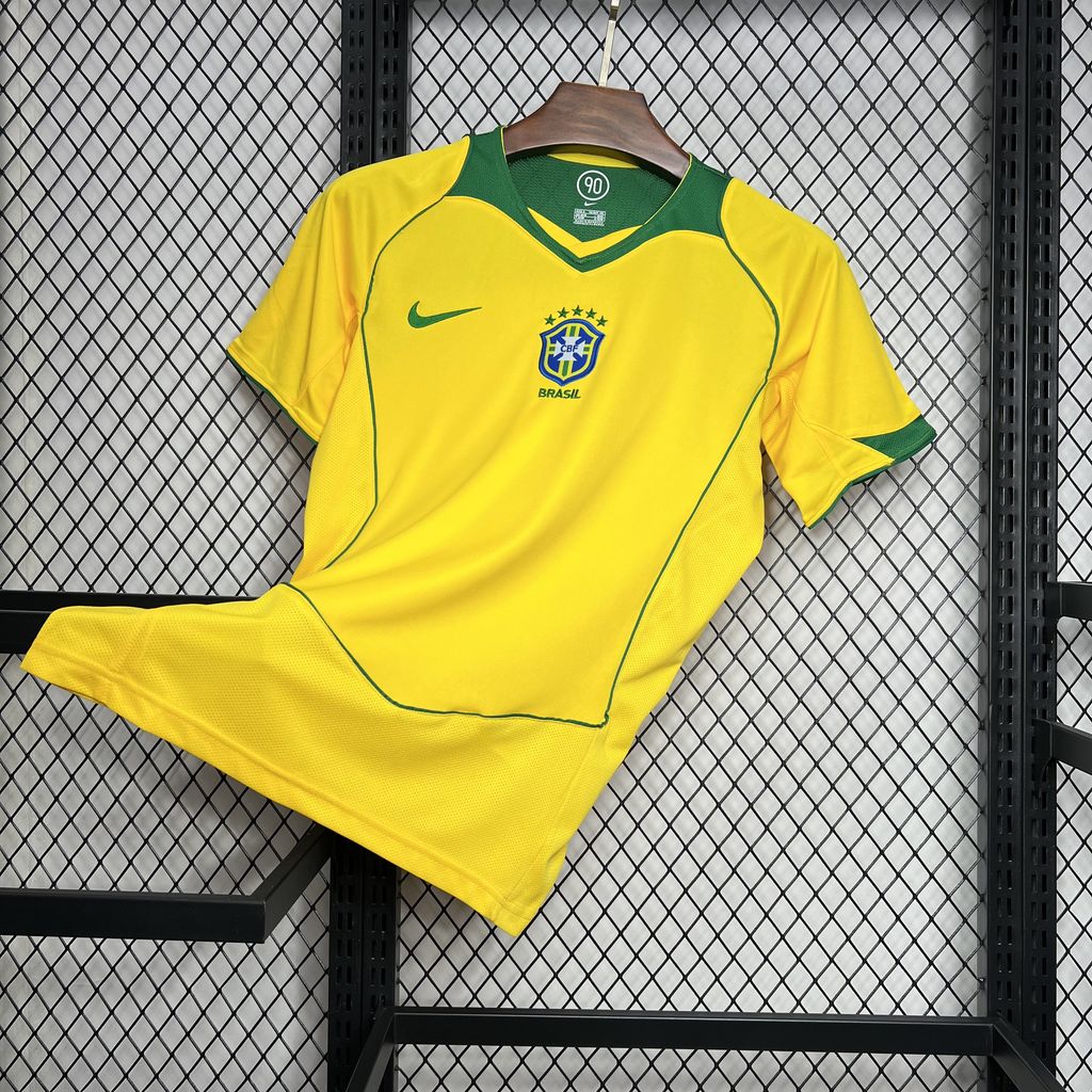 Higojerseys-Retro Brazil 2004 Home Jersey