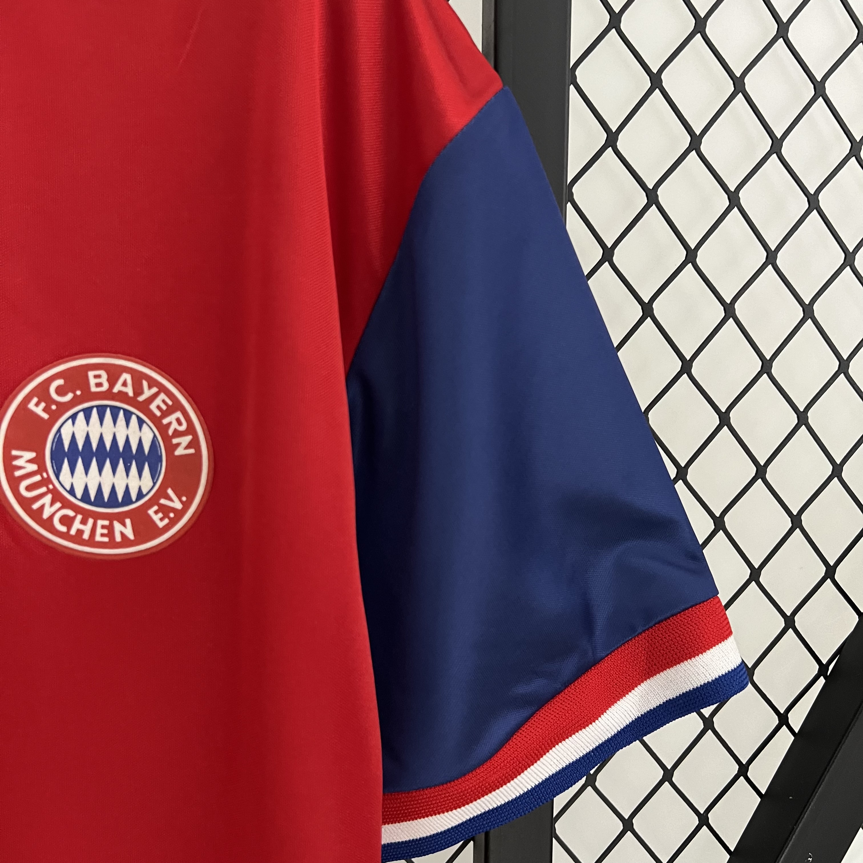 ManixJersey.com | Retro Bayern Munich 93-95 Home Stadium Jersey -Customize Name, Number and Patch | Worldwide Shipping