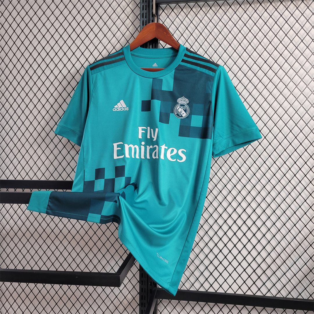Higojerseys-Retro Real Madrid 17-18 Third Jersey