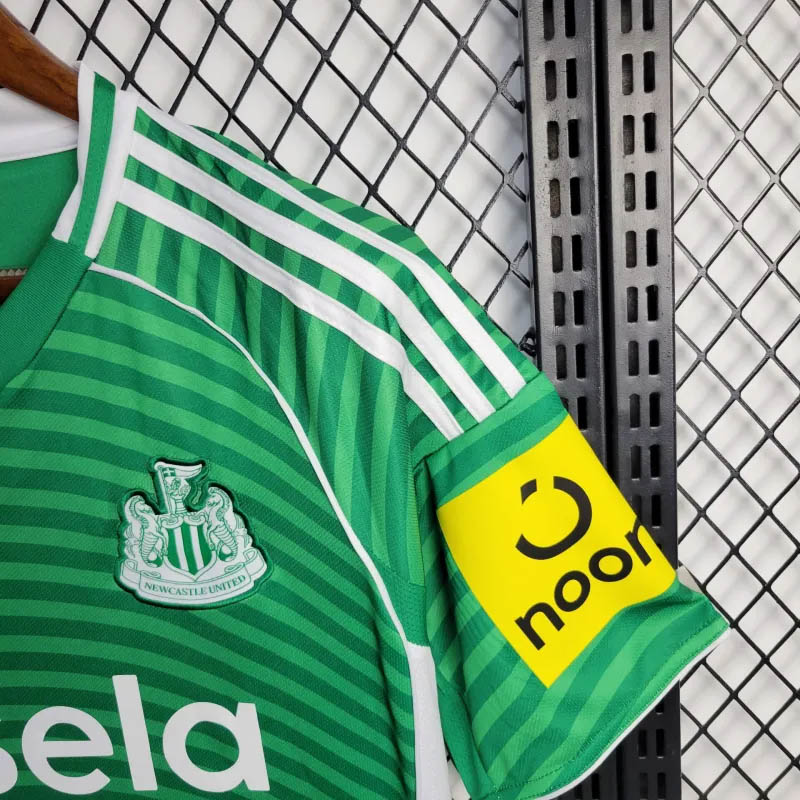 2025/2026 Newcastle United Away Football Jersey Shirt 1:1 Thai Quality:football jersey mysite: unitedjerseyfootball 邓江浪:football