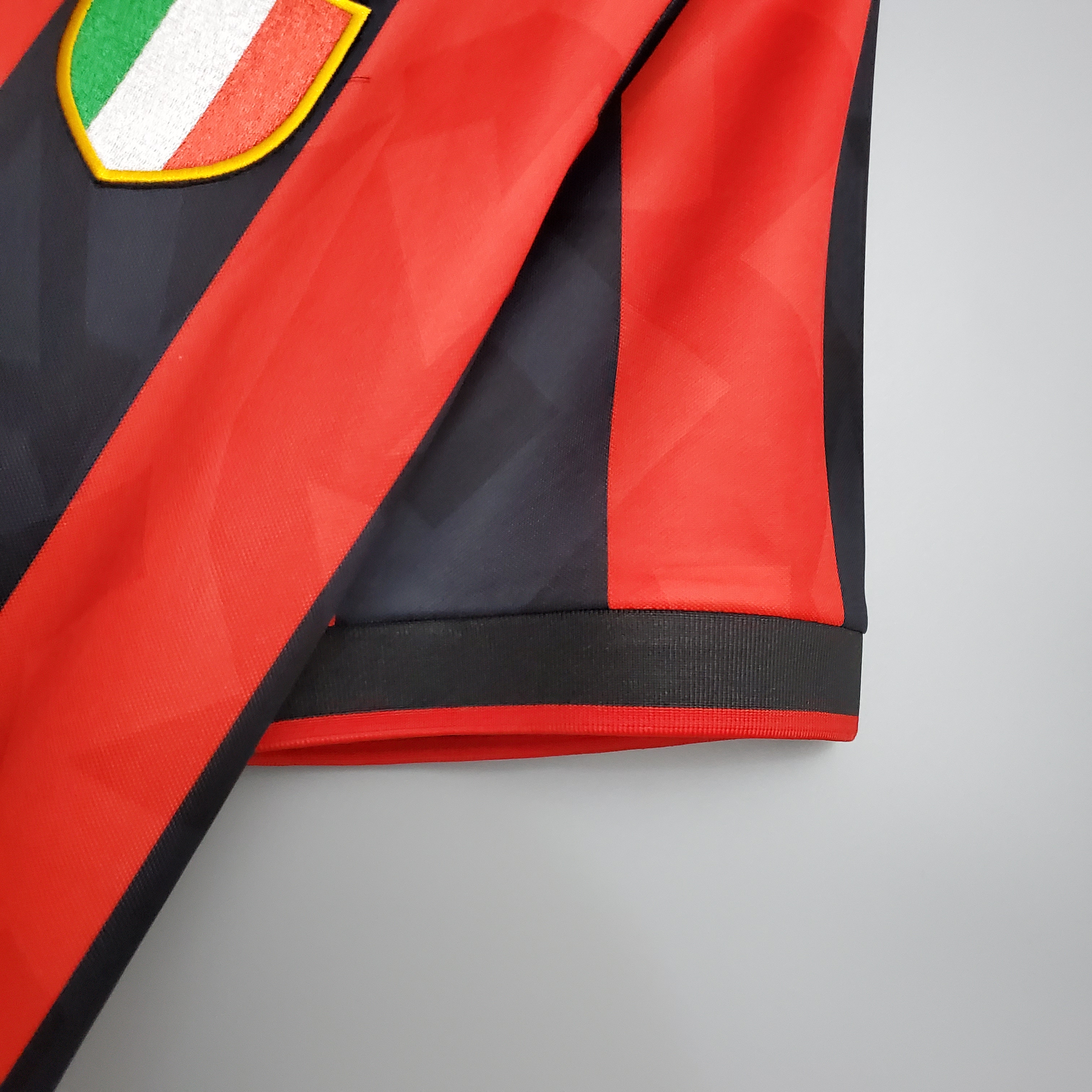 ManixJersey.com | Retro AC Milan 93-94 Home Stadium Jersey -Customize Name, Number and Patch | Worldwide Shipping