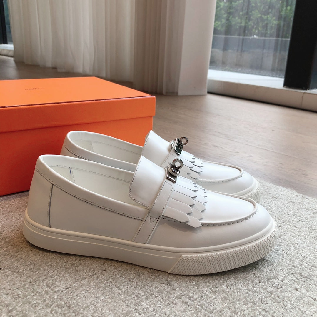 GAME SLIP-ON SNEAKER WHITE WITH TASSELS CALFSKIN、mysite、Cacoeks