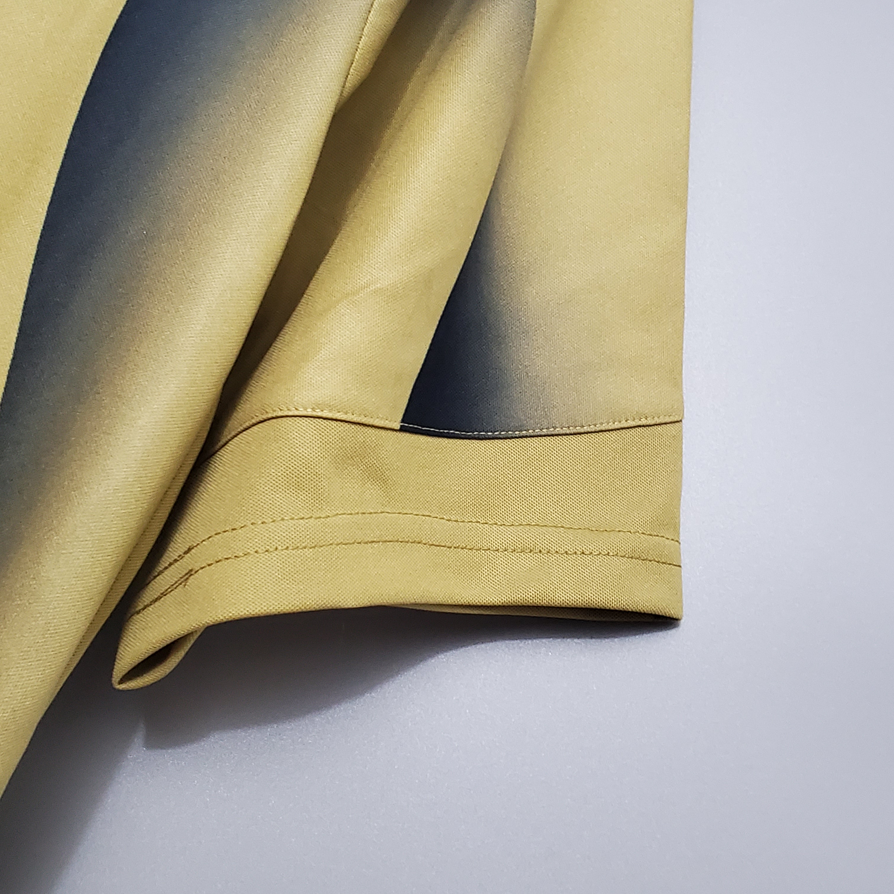 Higojerseys-Retro Italy 2006 Golden Goalkeeper Jersey