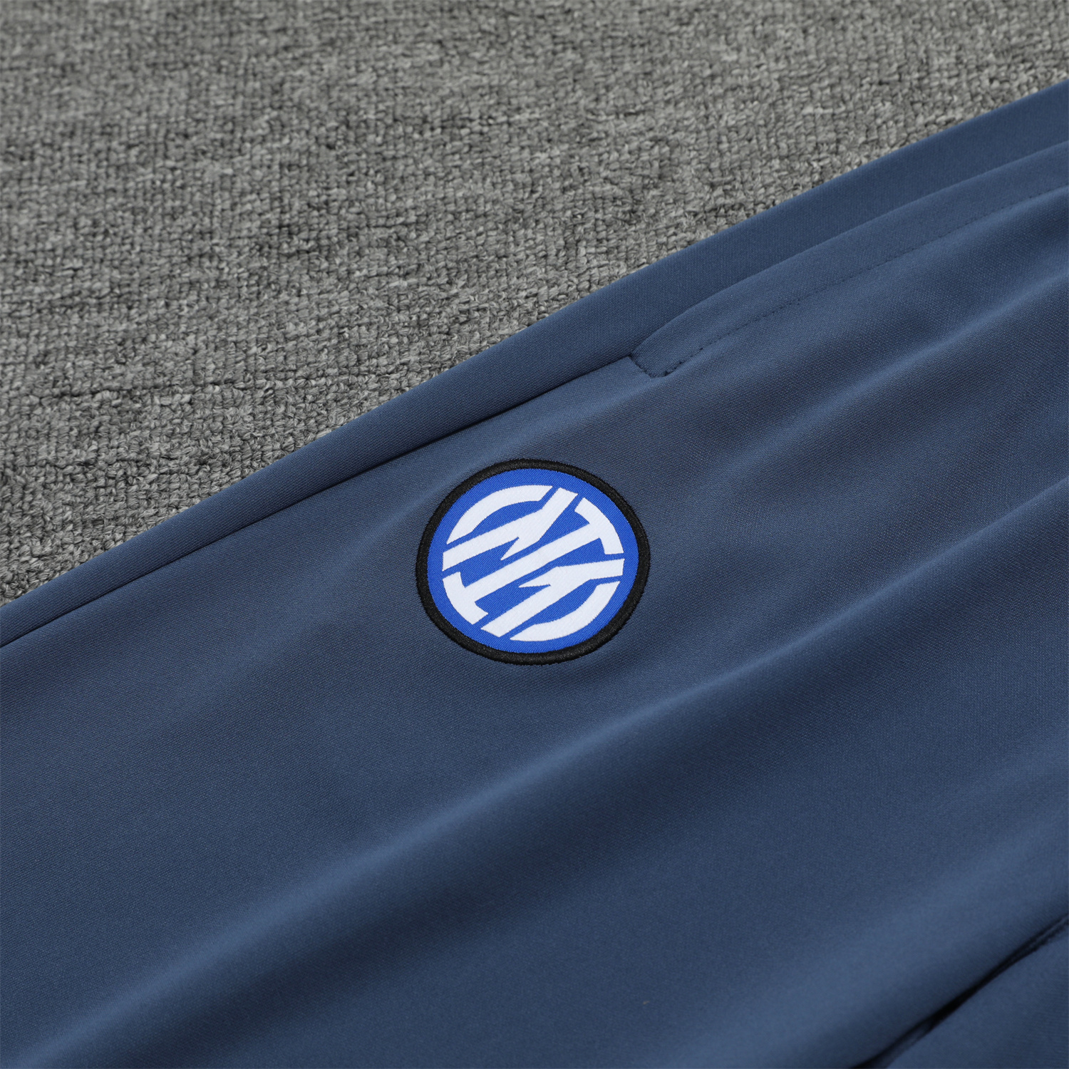 ManixJersey.com | Inter Milan 24-25 Training Hoodie Set - Blue - Gray Hoodie and Pants -Customize Name, Number and Patch | Worldwide Shipping