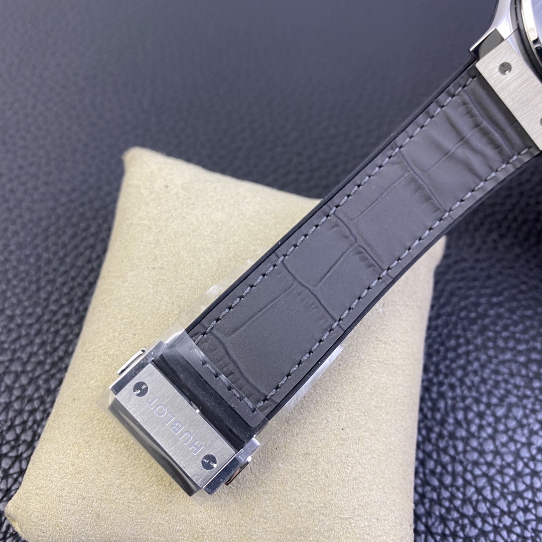 Hublot Classic Fusion 511.NX.7071.LR 45MM Grey Dial Mens-fasswatch