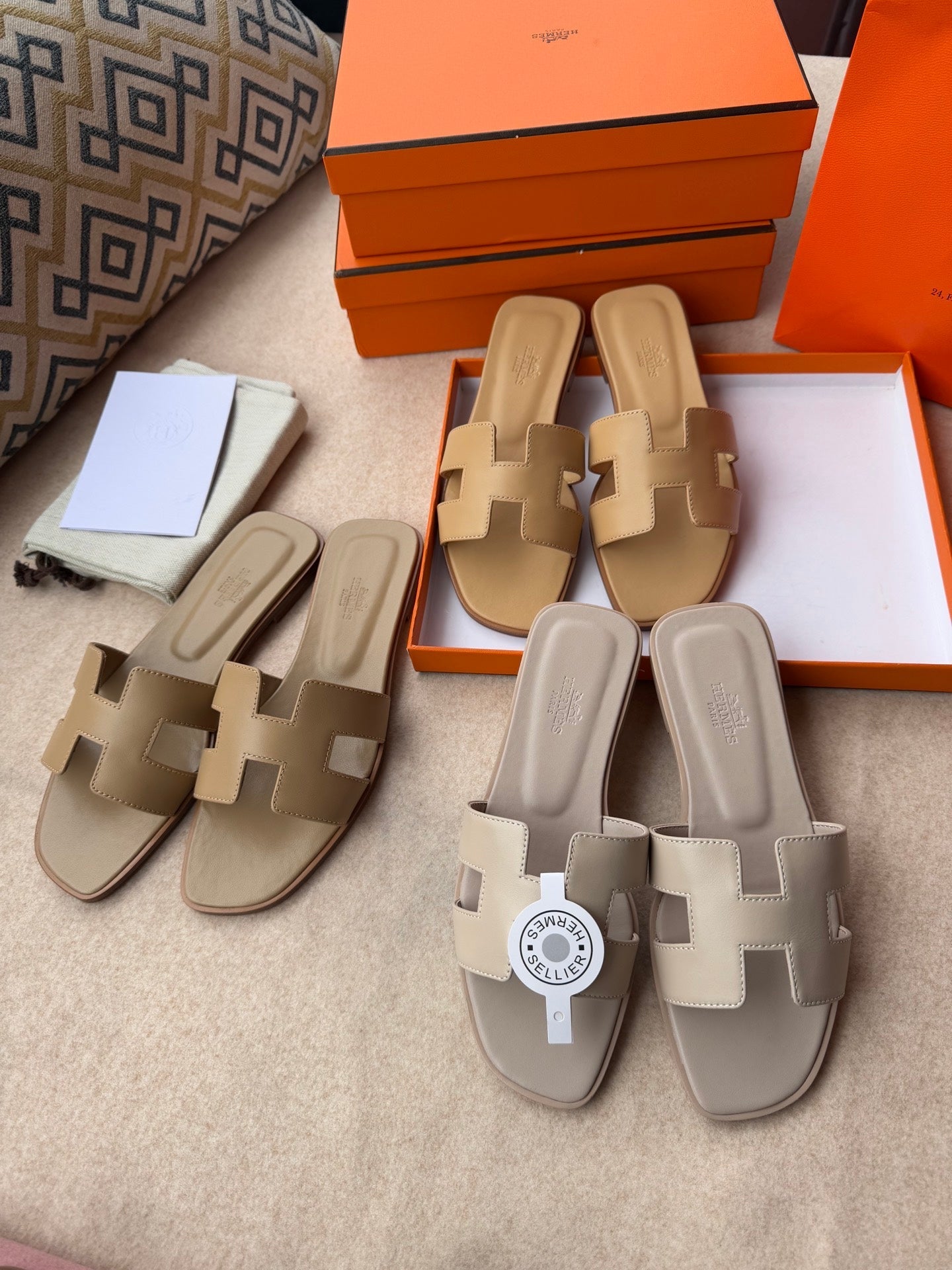 0RAN SANDALS IN KHAKI BROWN CALFSKIN、mysite、Cacoeks