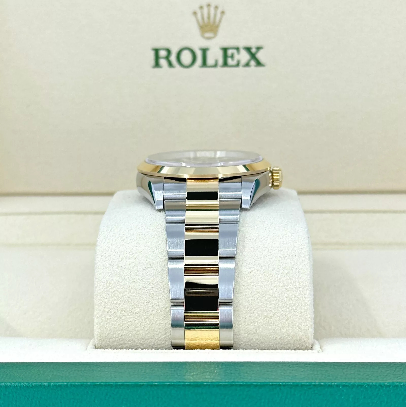 Rolex Explorer 40mm Super Clone Swiss Replica Watch Ref 124273丨3230 Swiss Movement