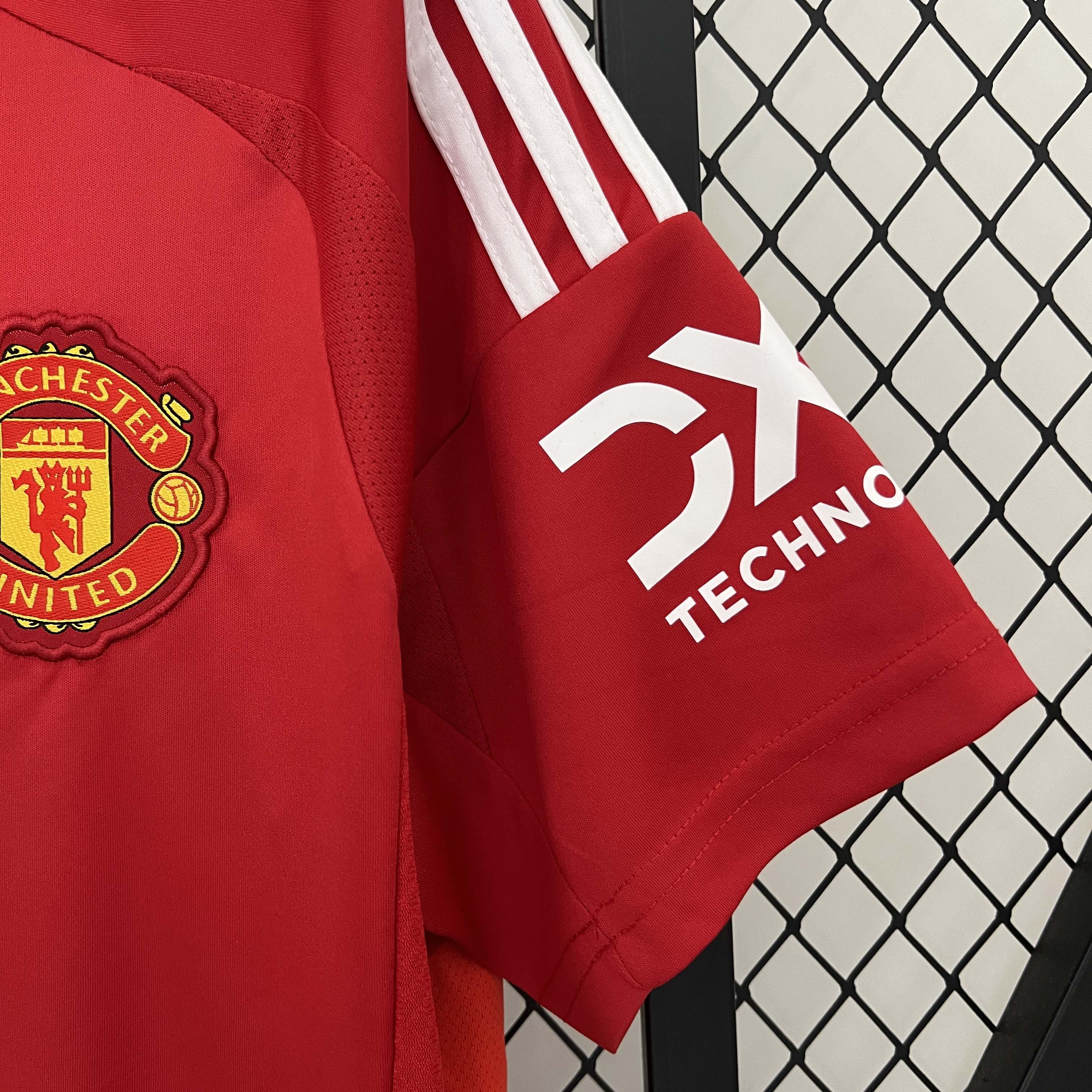 2024/2025 Manchester United Home Football Shirt 1:1 Thai Quality:football jersey mysite: unitedjerseyfootball 邓江浪:football