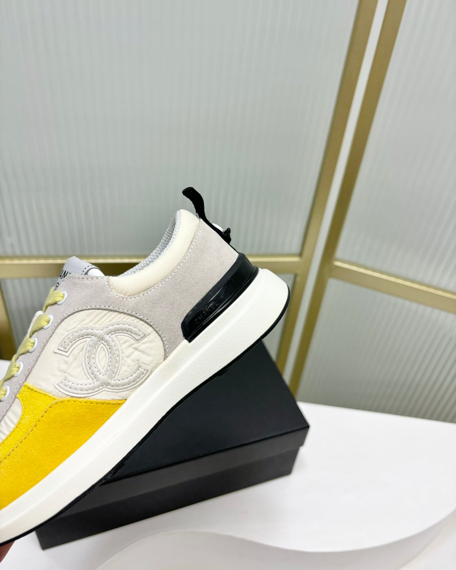 SNEAKER IN LIGHT YELLOW MIX GREY SUEDE、mysite、Cacoeks
