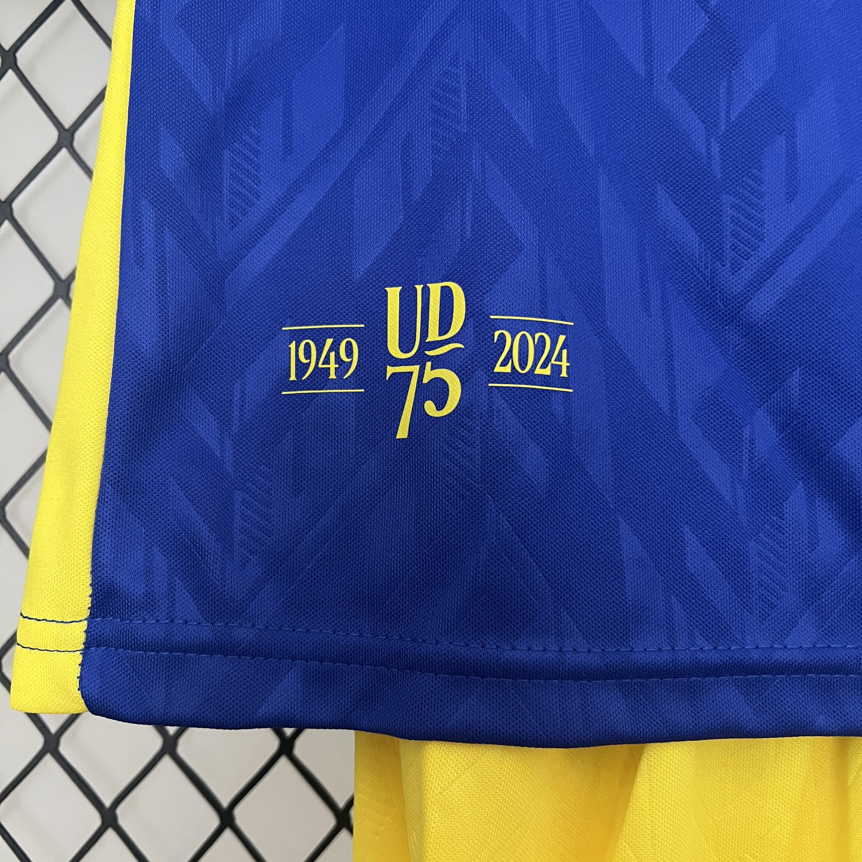 Higojerseys-Las Palmas 24-25 Away Kids Kit