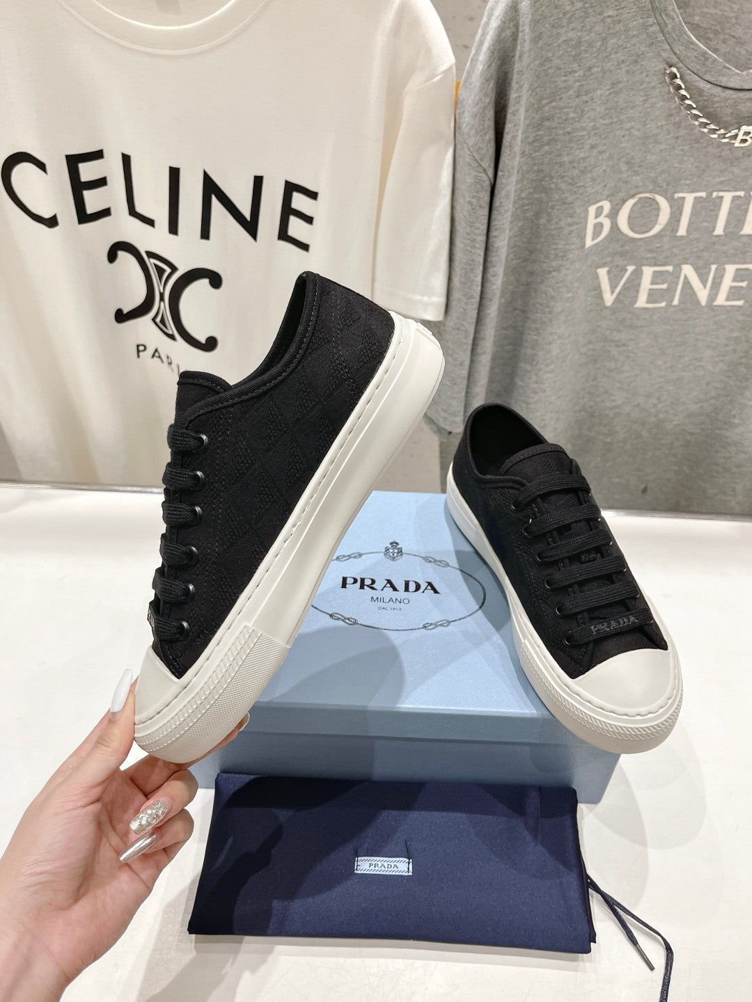 PRA PRINTED COTTON SNEAKERS BLACK AND WHITE CANVAS、mysite、Cacoeks