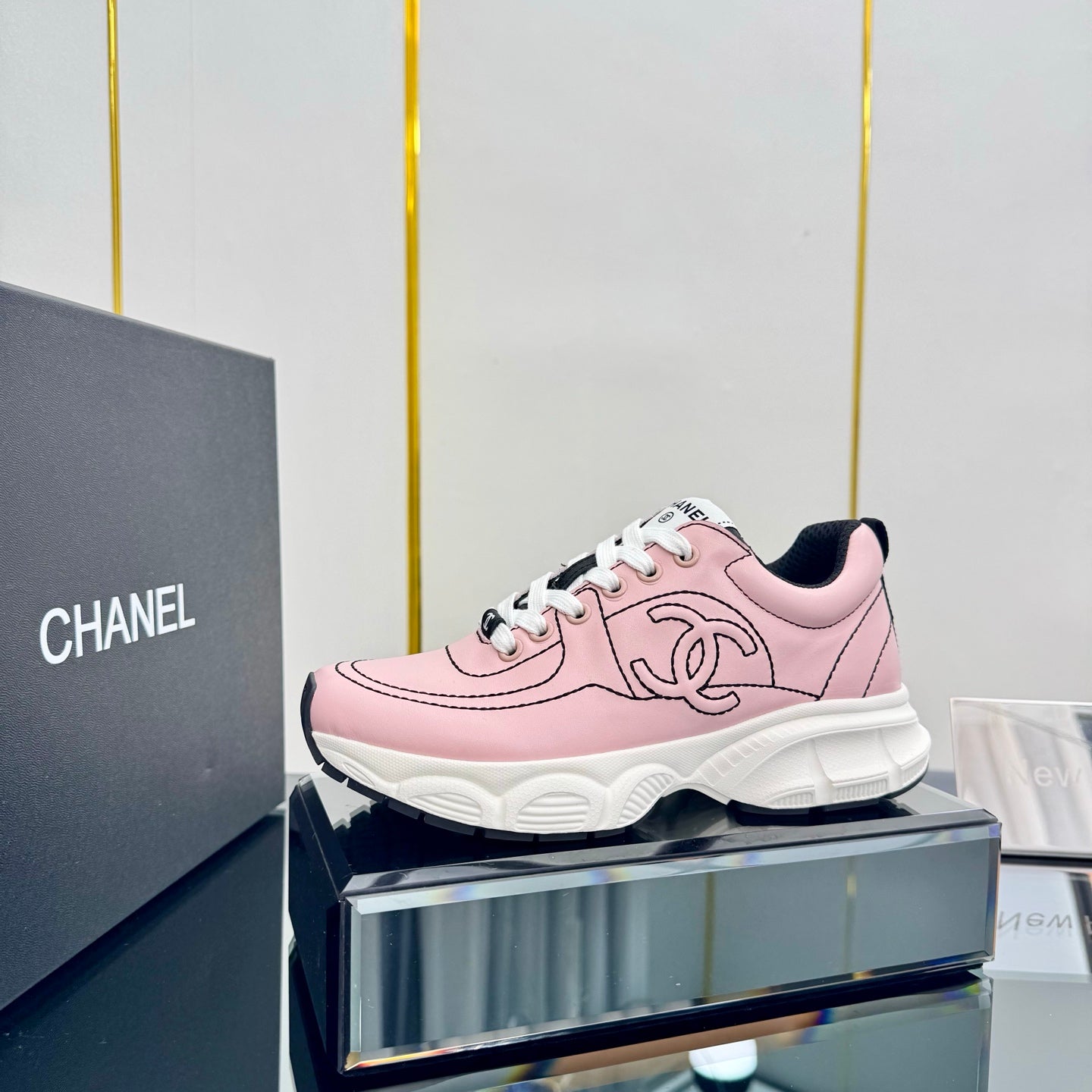 TRAINERS SNEAKER IN LIGHT PINK CALFSKIN WITH BLACK EMBROIDERED、mysite、Cacoeks