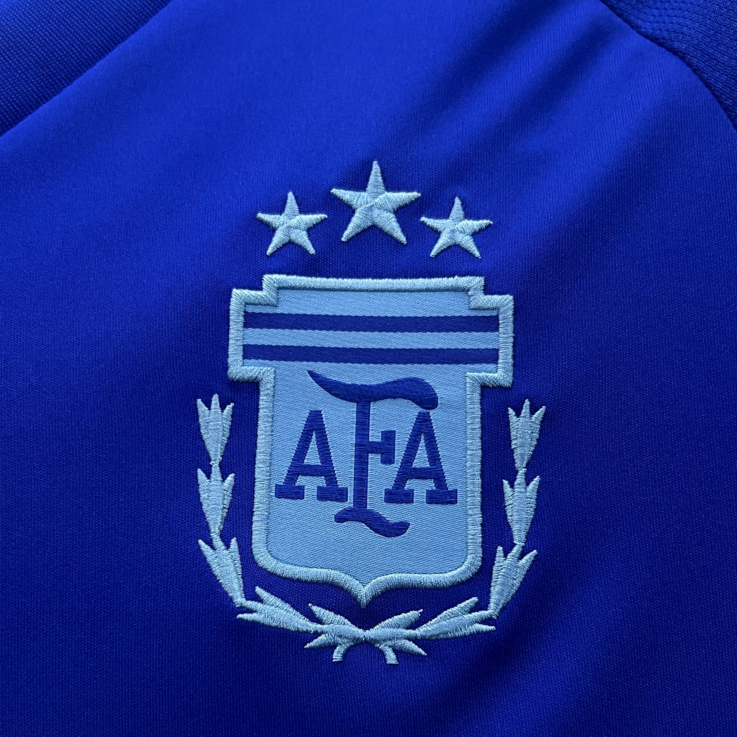 ManixJersey.com | Argentina 2024 Away Stadium Jersey - Fans Version -Customize Name, Number and Patch | Worldwide Shipping