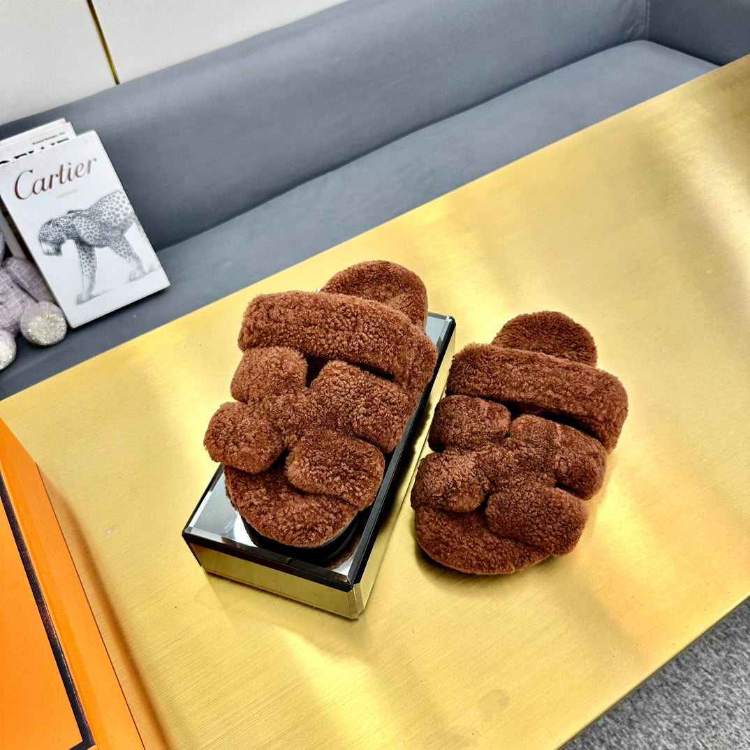 CHYPRE SANDAL IN UMBER BROWN SHEARLING、mysite、Cacoeks