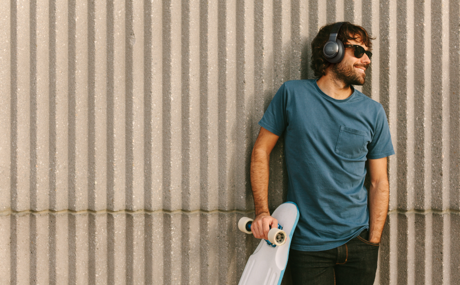 JBL Live 660NC Keep the noise out. or in. You choose. - Image