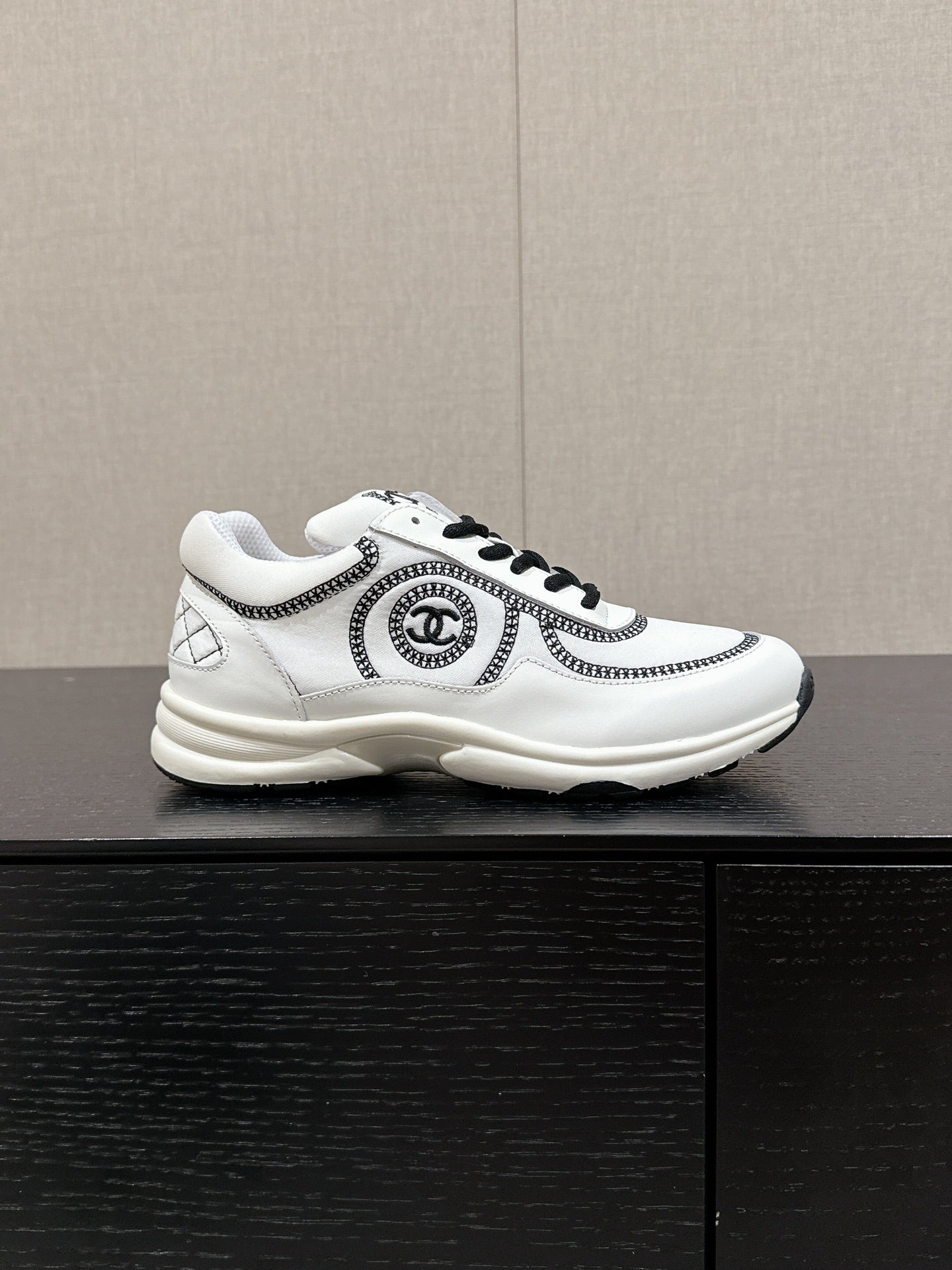 CLASSIC TRAINER IN WHITE MIX BLACK FABRIC、mysite、Cacoeks