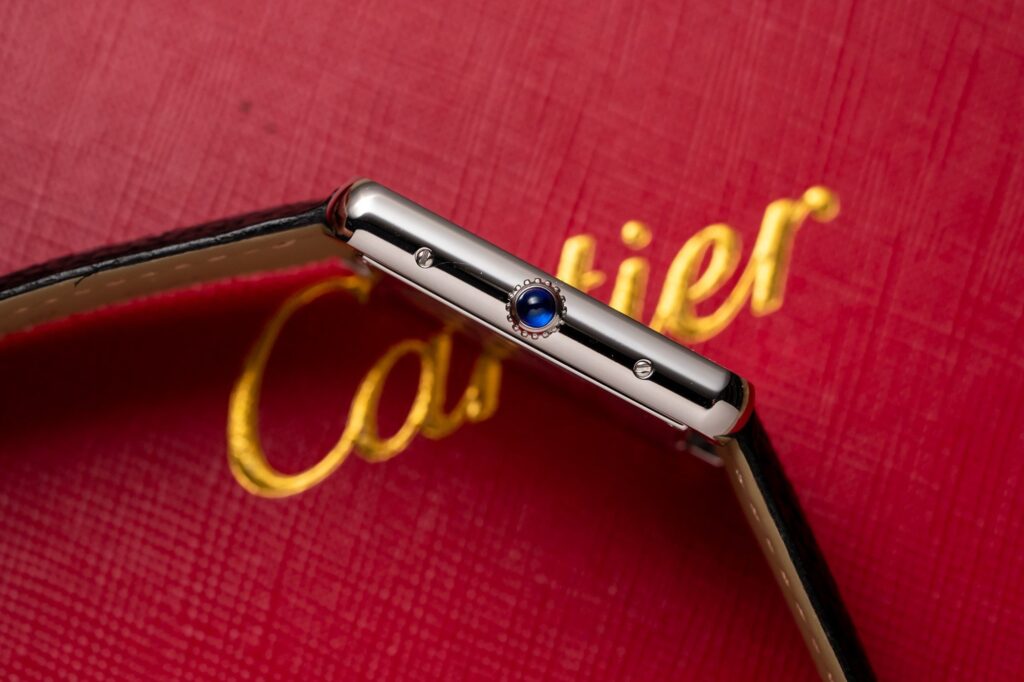 Đồng Hồ Cartier Tank Must W4TA0017 Replica 11 Đính Đá 33.7x25 (2)