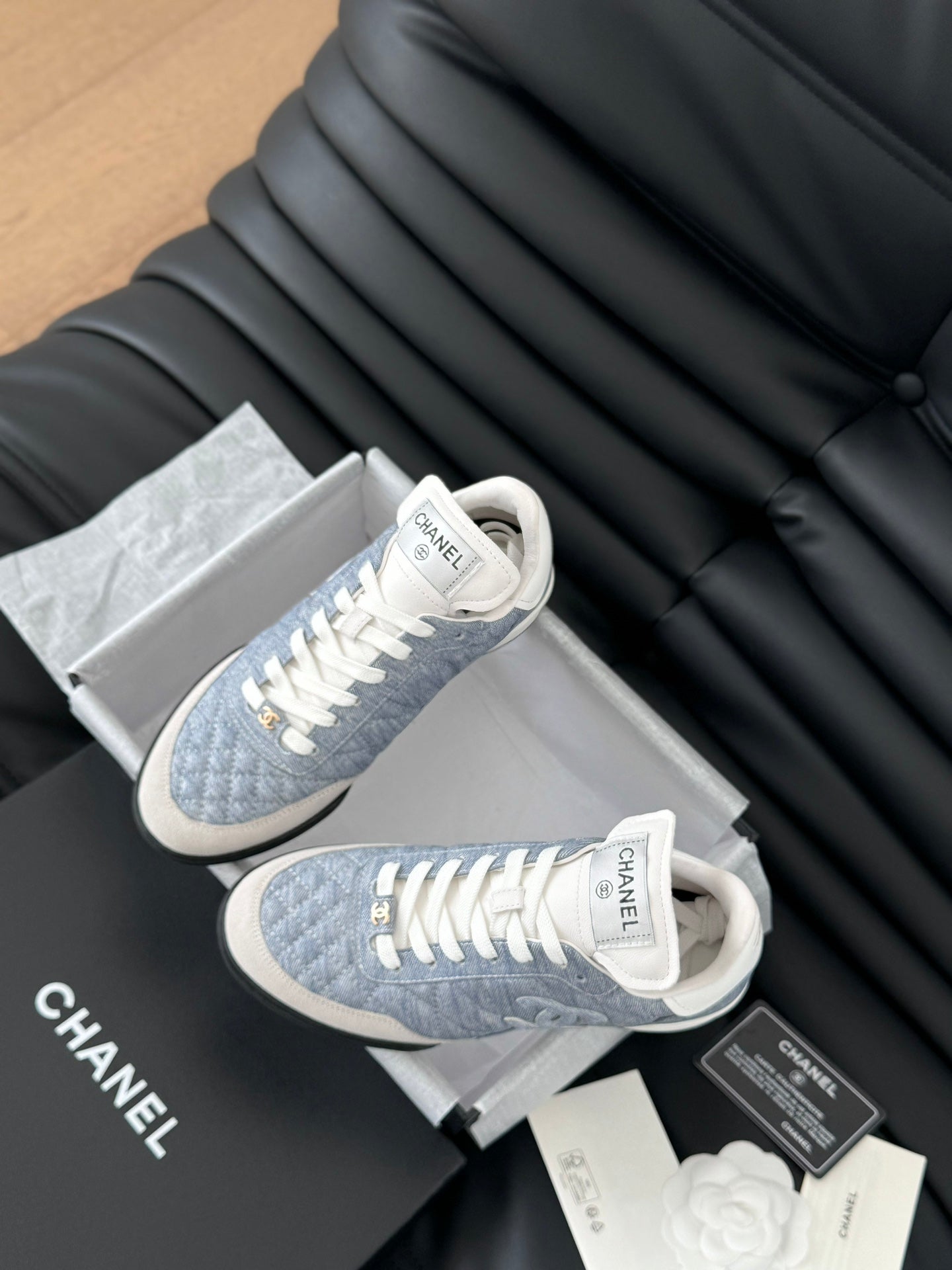 CC SNEAKER IN LIGHT BLUE MIX WHITE EMBROIDERED LAMBSKIN、mysite、Cacoeks