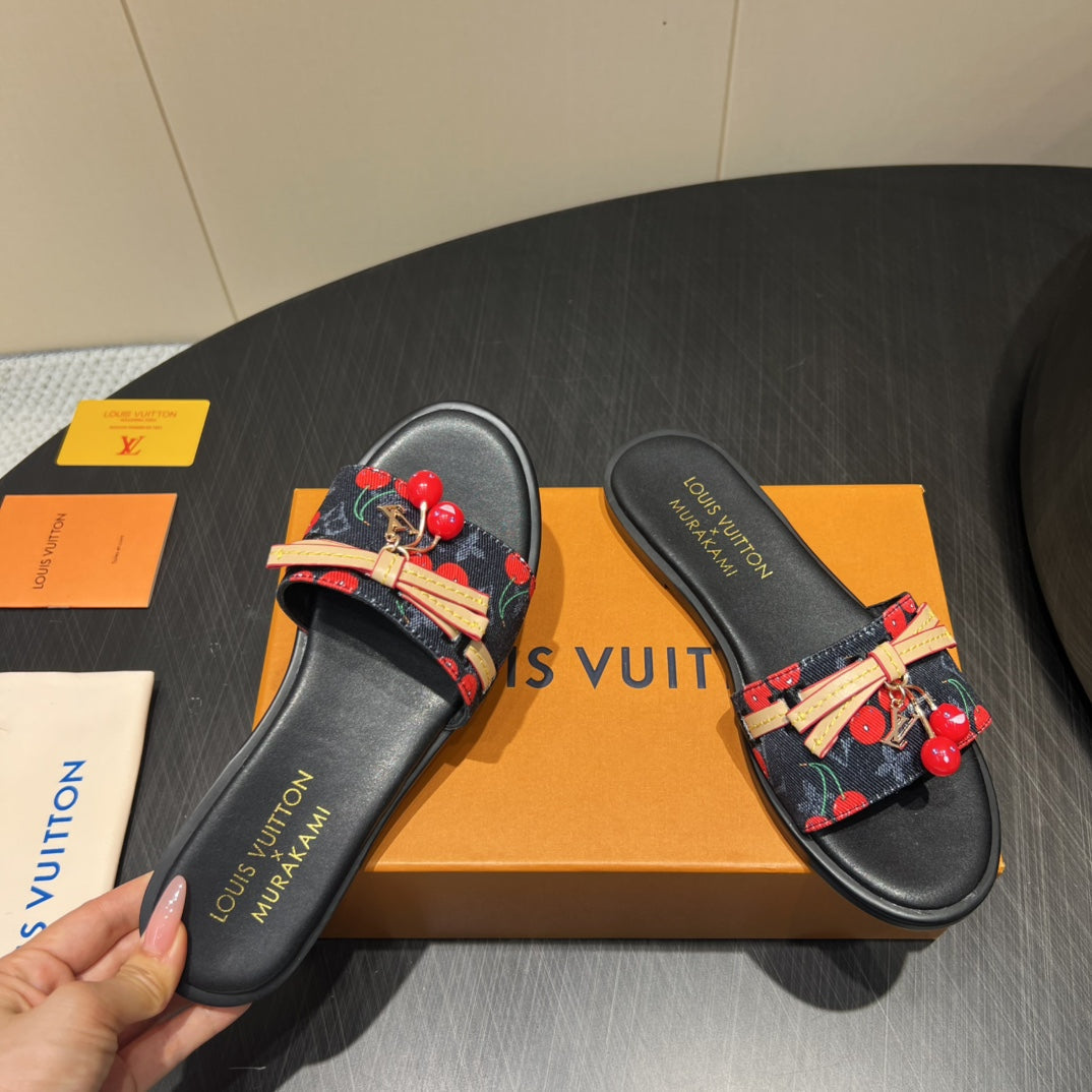 LV SLIDE SANDALS 25S IN BLACK DENIM AND CALFSKIN WITH CHERRY BLOSSOM BUCKLE、mysite、Cacoeks