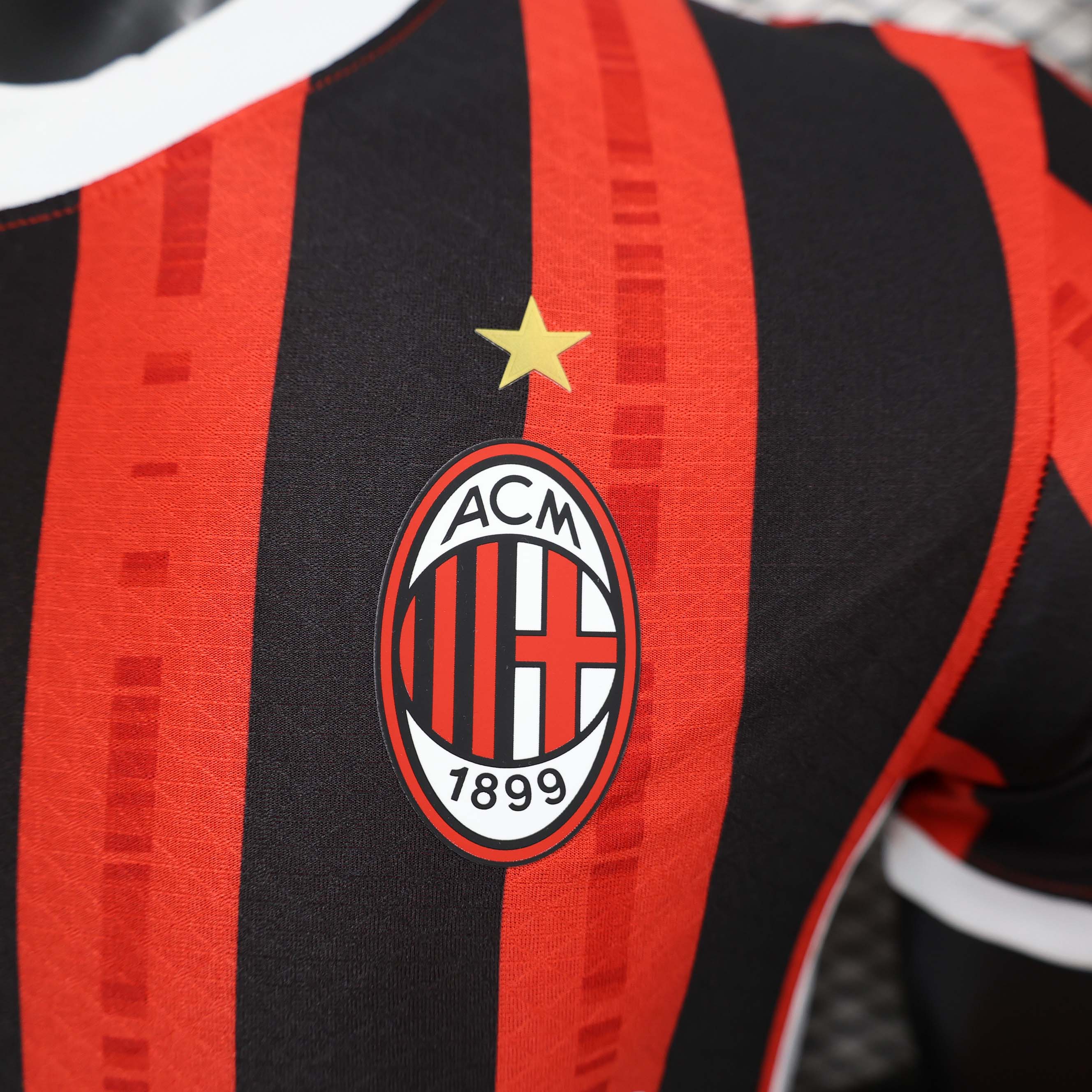 2024/2025 Player Version AC Milan Home Soccer Jersey 1:1 Thai Quality:football jersey mysite: unitedjerseyfootball 邓江浪:football