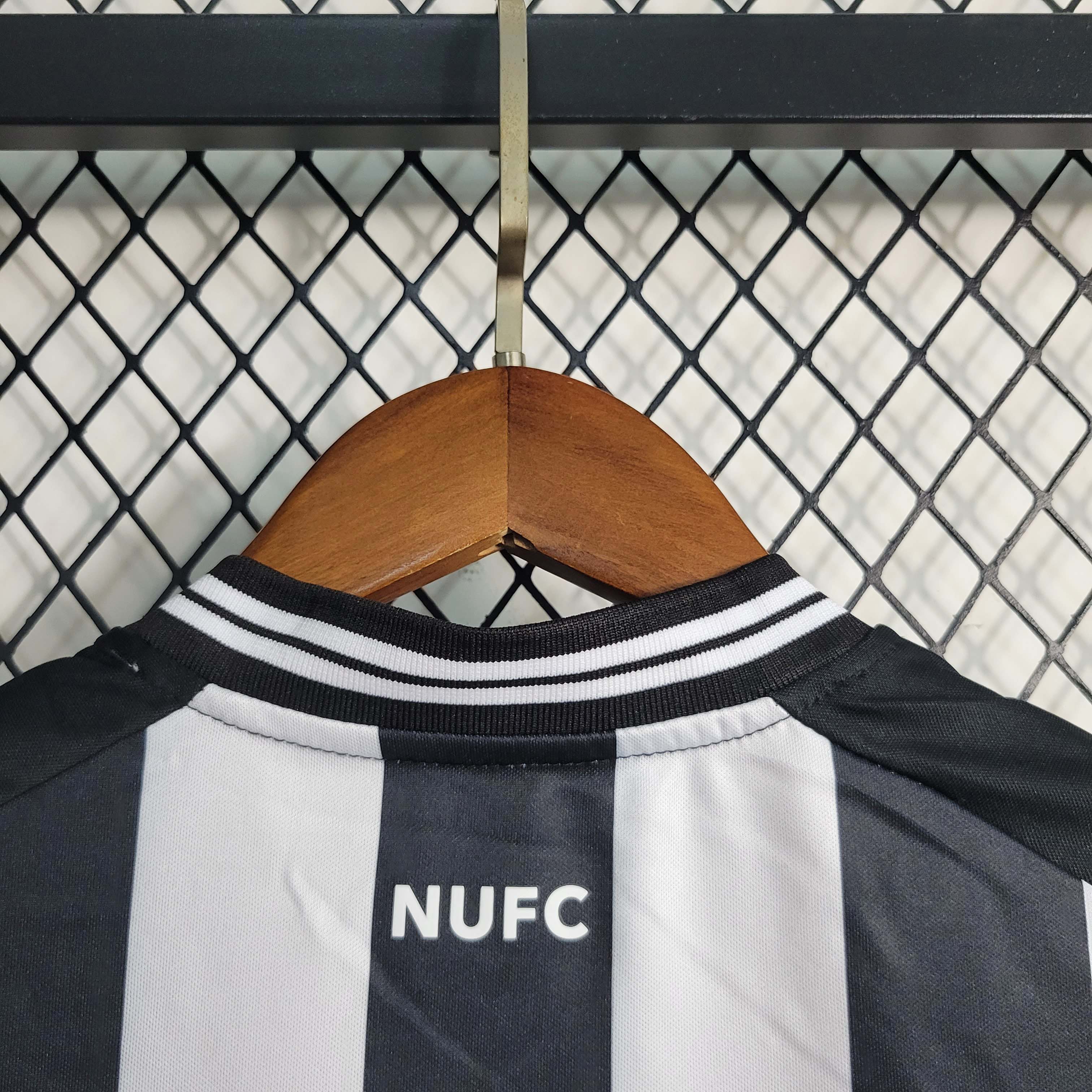 2023/2024 Newcastle United Home Football Jersey Shirt 1:1 Thai Quality Kids Size:football jersey mysite: unitedjerseyfootball 邓江浪:football