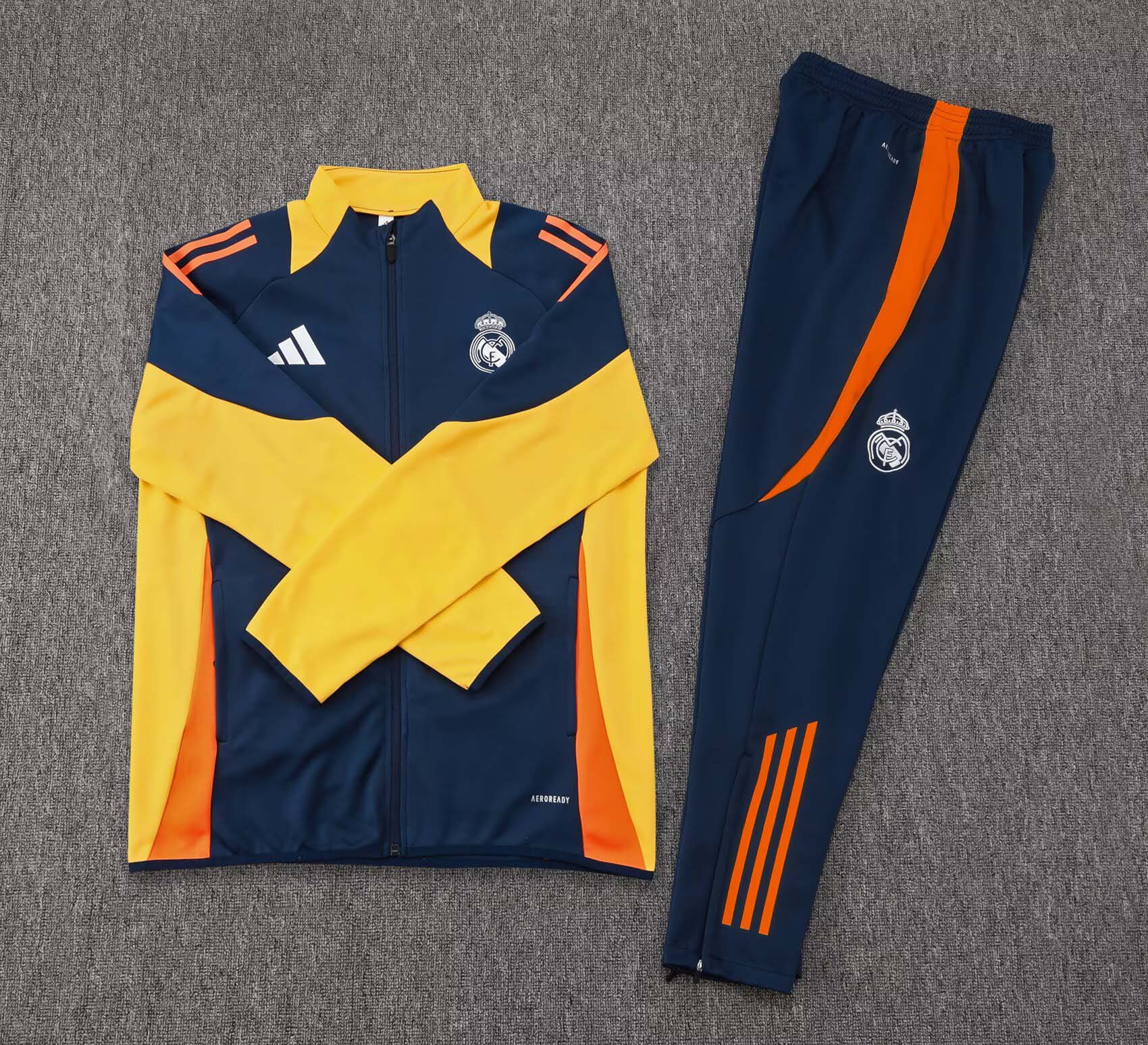 2024/2025 Real Madrid Half-Pull Training Suit Royal blue Football Shirt 1:1 Thai Quality Set:football jersey mysite: unitedjerseyfootball 邓江浪:football