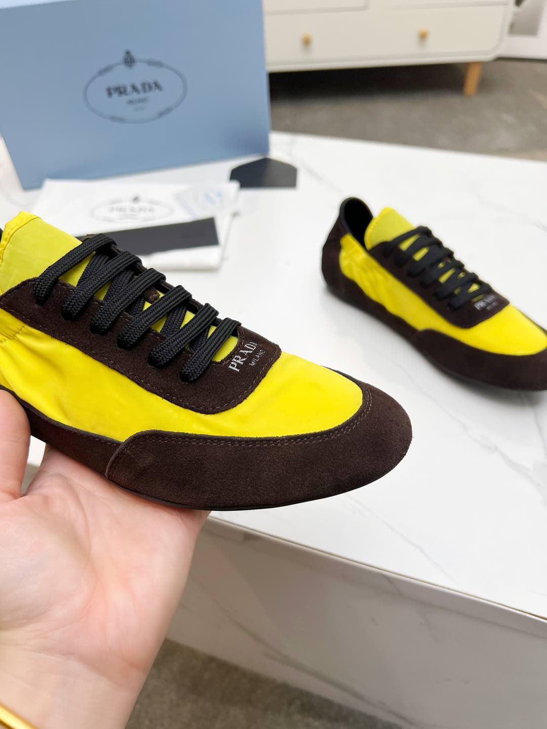COLLAPSE SNEAKERS IN CHOCOLATE SUEDE AND YELLOW NYLON、mysite、Cacoeks