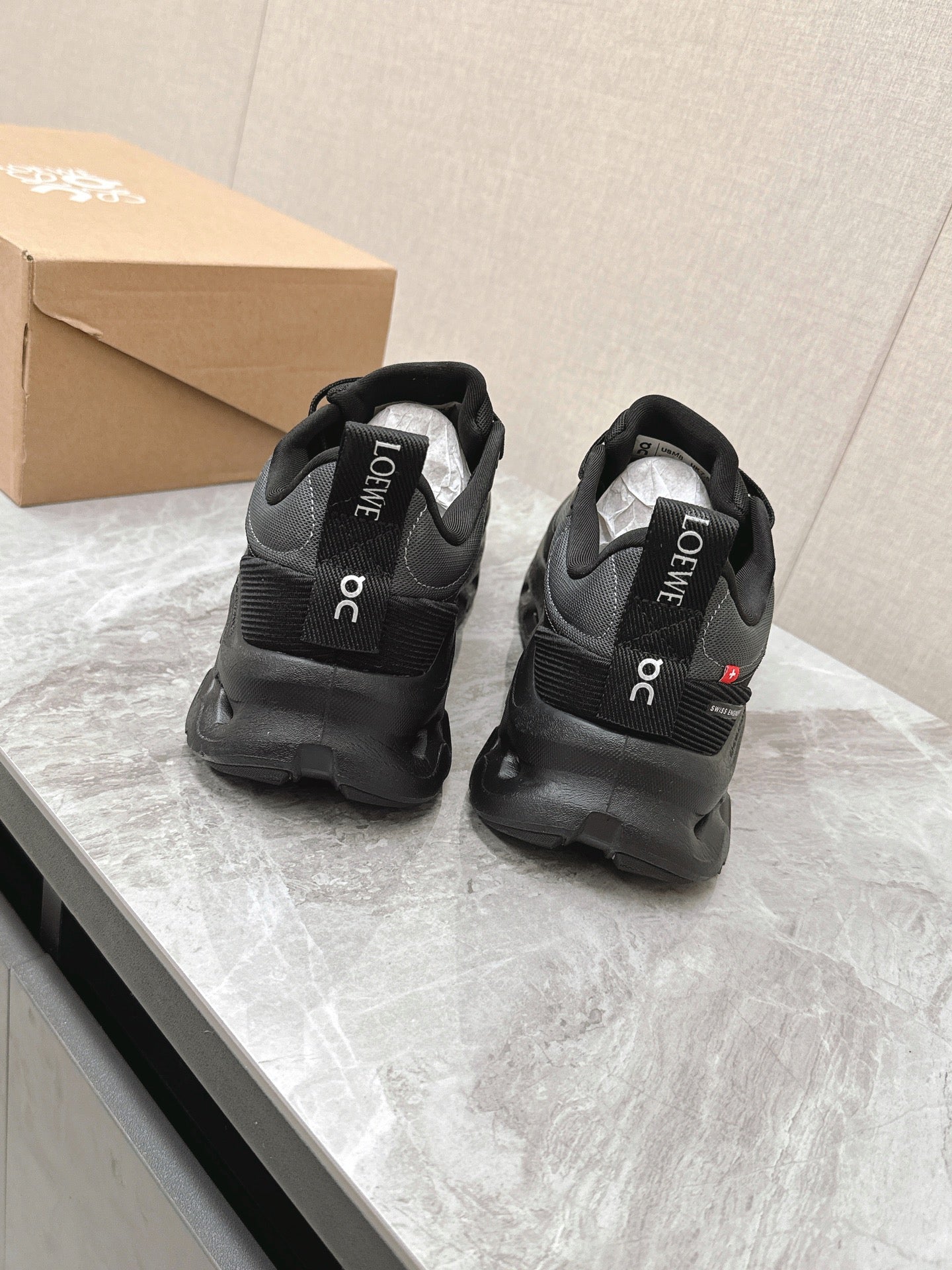 RUN SNEAKER IN BLACK SUEDE AND MESH FABRIC、mysite、Cacoeks