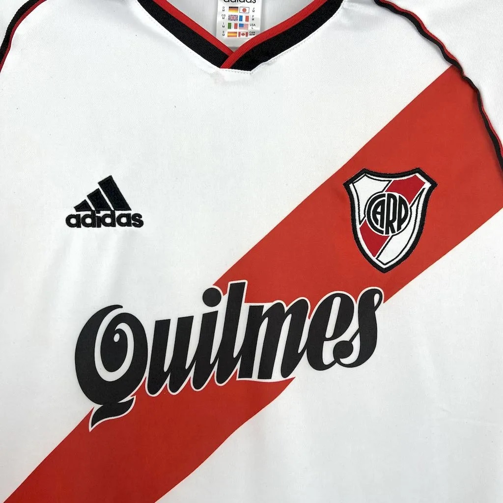Higojerseys-Retro River Plate 2000-01 Home Jersey