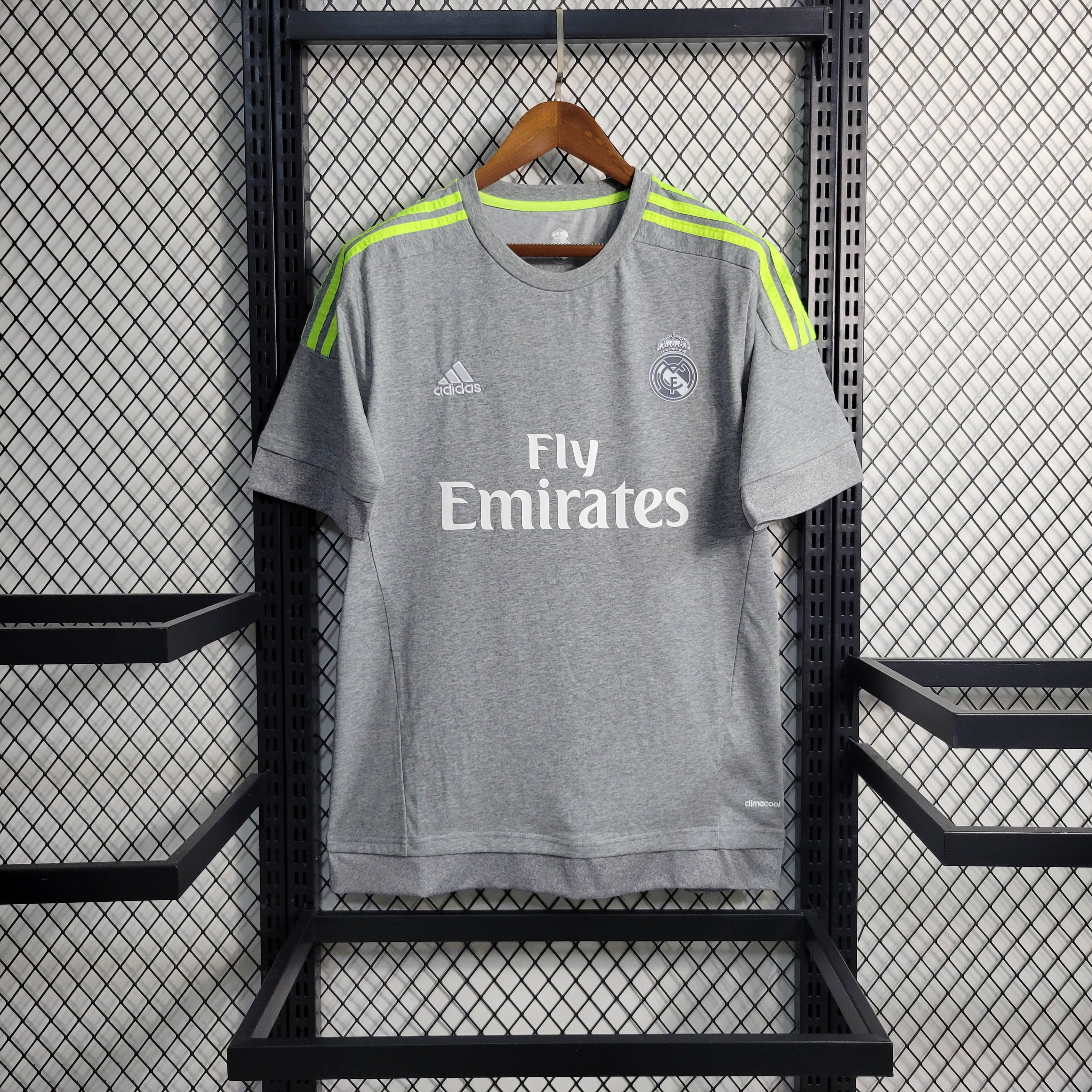 2015/2016 Retro Real Madrid Away Football Shirt 1:1 Thai Quality:football jersey mysite: unitedjerseyfootball 邓江浪:football