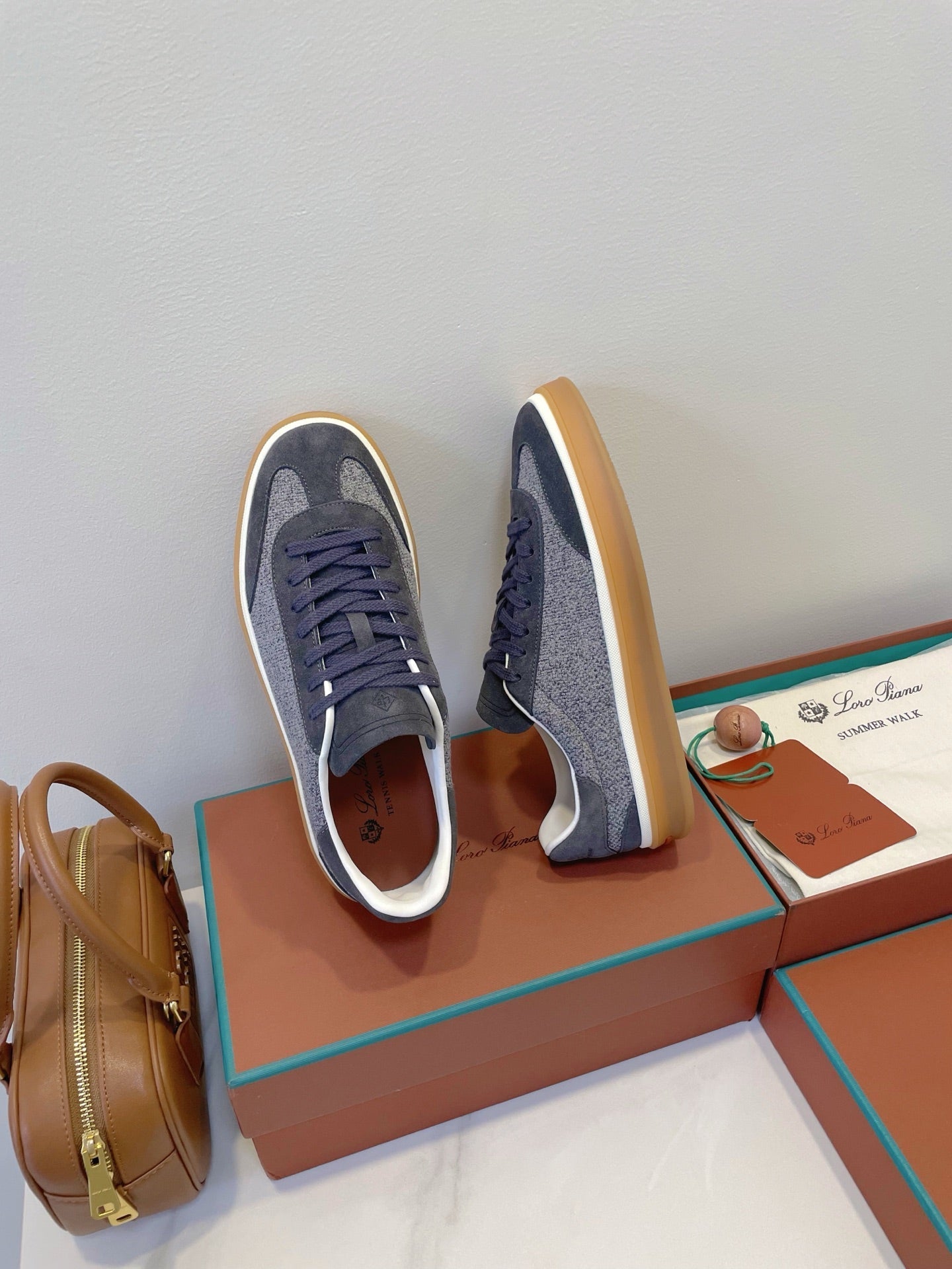 SNEAKERS IN DARK GREY SUEDE WITH CANVAS、mysite、Cacoeks