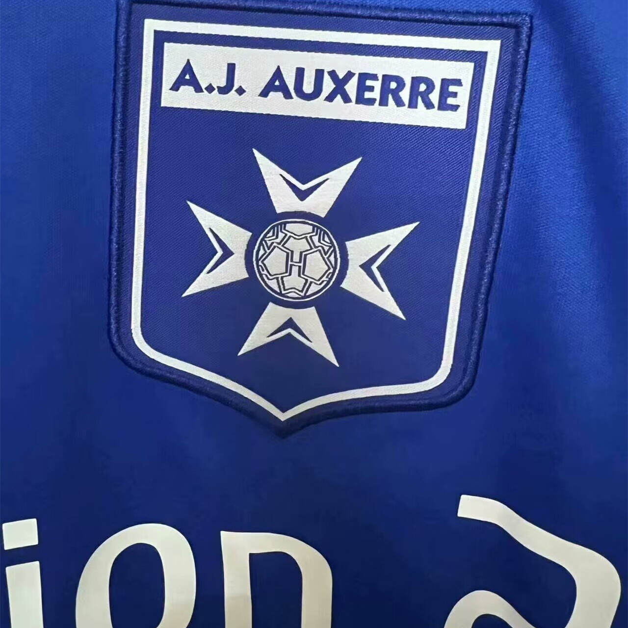 Higojerseys-Retro AJ Auxerre 2003-04 Away Long Sleeves Jersey