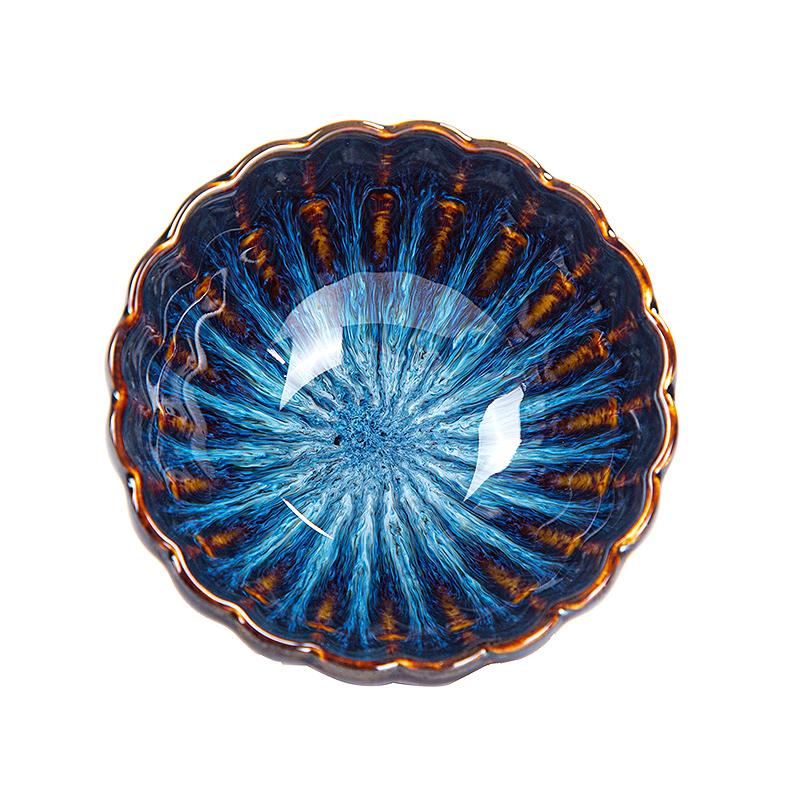 GEEK BAR-https://www.hot-toy.com/